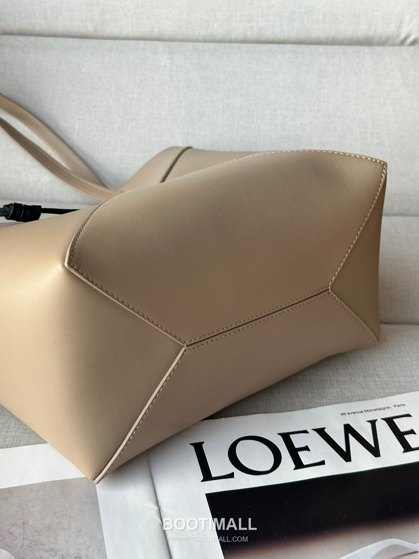 Loewe Puzzle Fold Glossy Calfskin Leather Small Tote Bag 1762 로에베 퍼즐 폴드 글로시 카프스킨 스몰 토트백 31.5cm 7