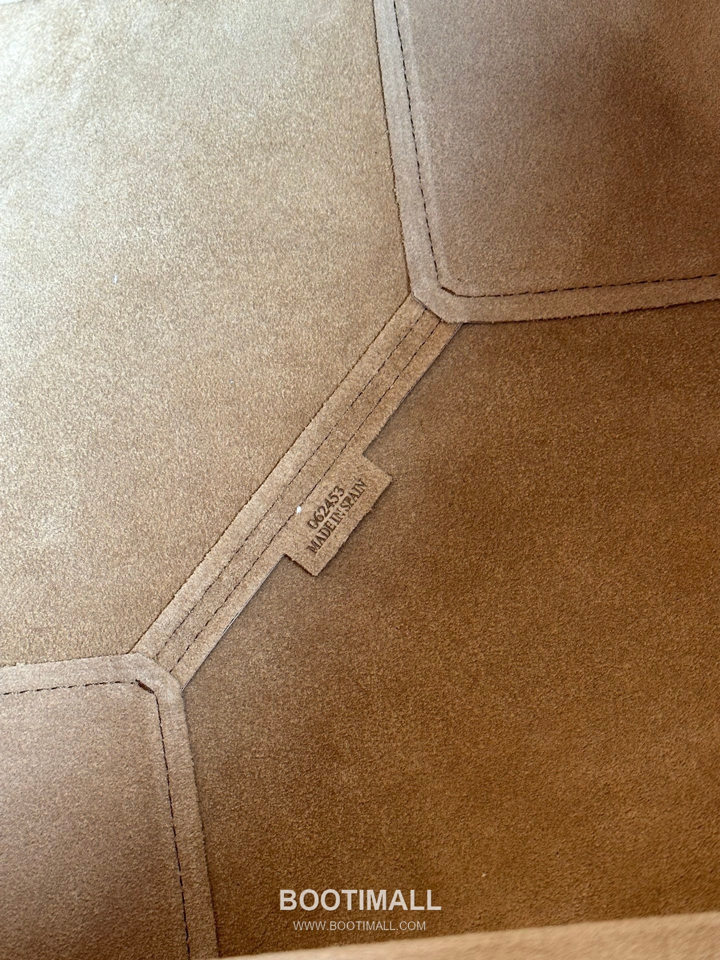 Loewe Puzzle Fold Glossy Calfskin Leather Small Tote Bag 1762 로에베 퍼즐 폴드 글로시 카프스킨 스몰 토트백 31.5cm 9