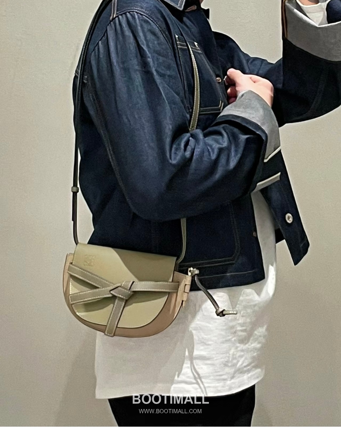 Loewe Mini Gate Dual Calfskin Leather Shoulder Bag 품번 확인 필요 로에베 미니 게이트 듀얼 카프스킨 숄더 크로스백 21cm 15