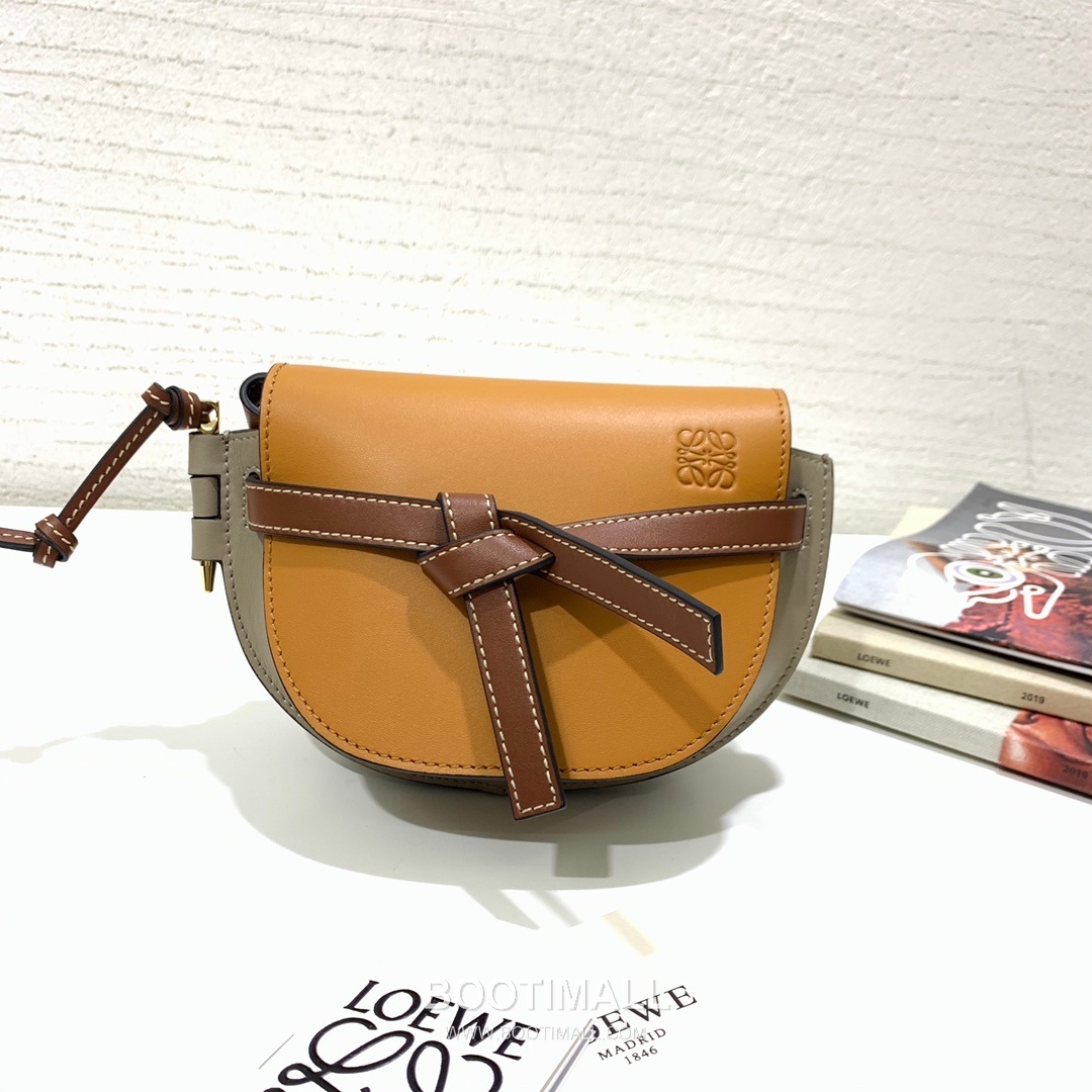 Loewe Mini Gate Dual Calfskin Leather Shoulder Bag 품번 확인 필요 로에베 미니 게이트 듀얼 카프스킨 숄더 크로스백 21cm 13