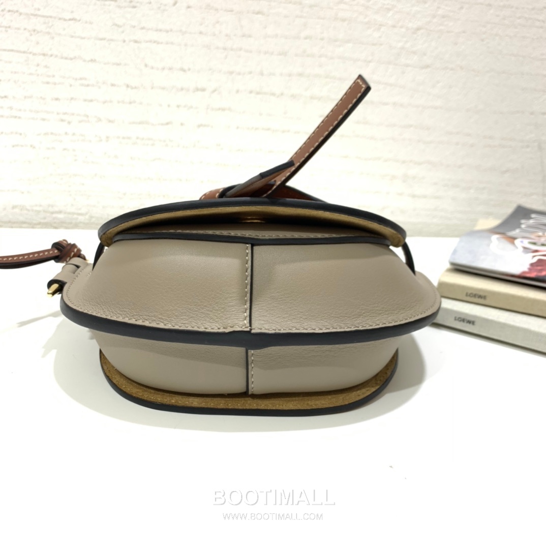 Loewe Mini Gate Dual Calfskin Leather Shoulder Bag 품번 확인 필요 로에베 미니 게이트 듀얼 카프스킨 숄더 크로스백 21cm 15