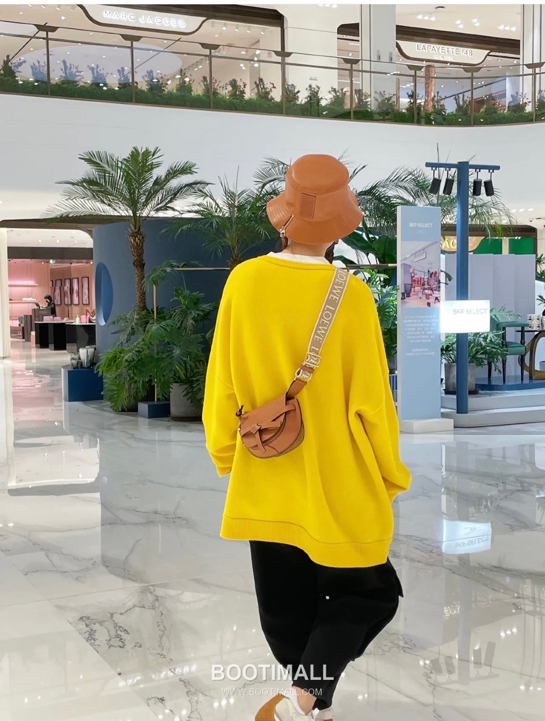 Loewe Mini Gate Dual Calfskin Leather Embroidered Strap Shoulder Bag 10121 로에베 미니 게이트 듀얼 카프스킨 자수 스트랩 숄더 크로스백 21cm 3