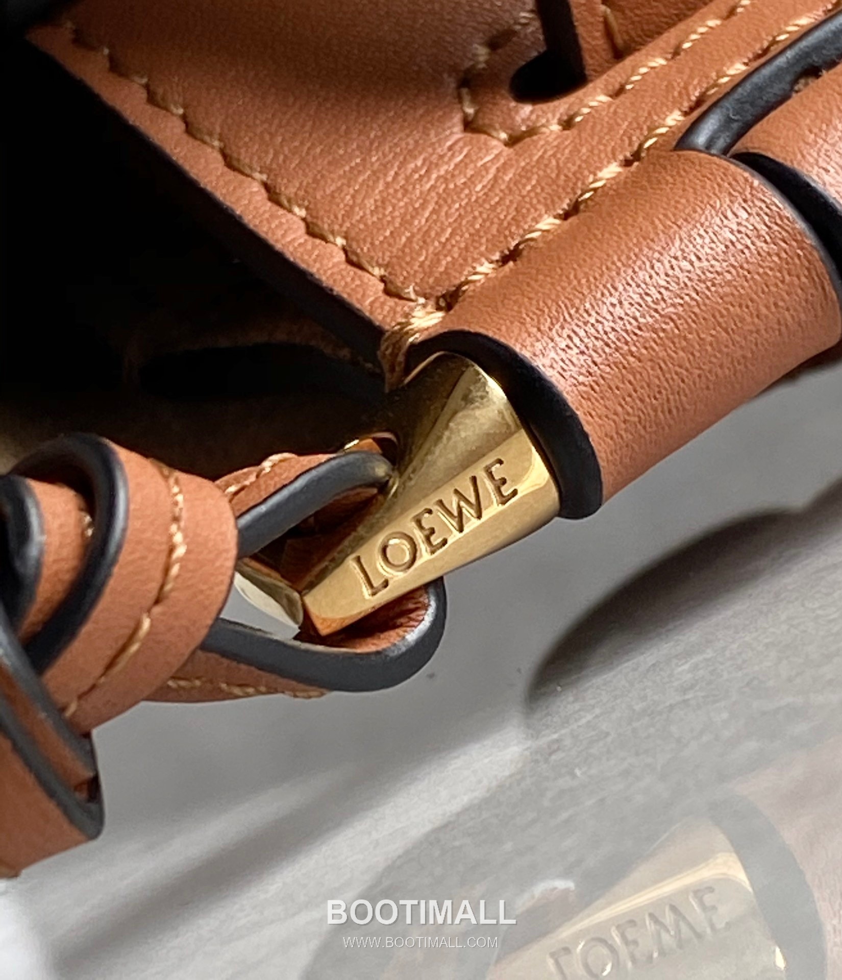 Loewe Mini Gate Dual Calfskin Leather Embroidered Strap Shoulder Bag 10121 로에베 미니 게이트 듀얼 카프스킨 자수 스트랩 숄더 크로스백 21cm 7