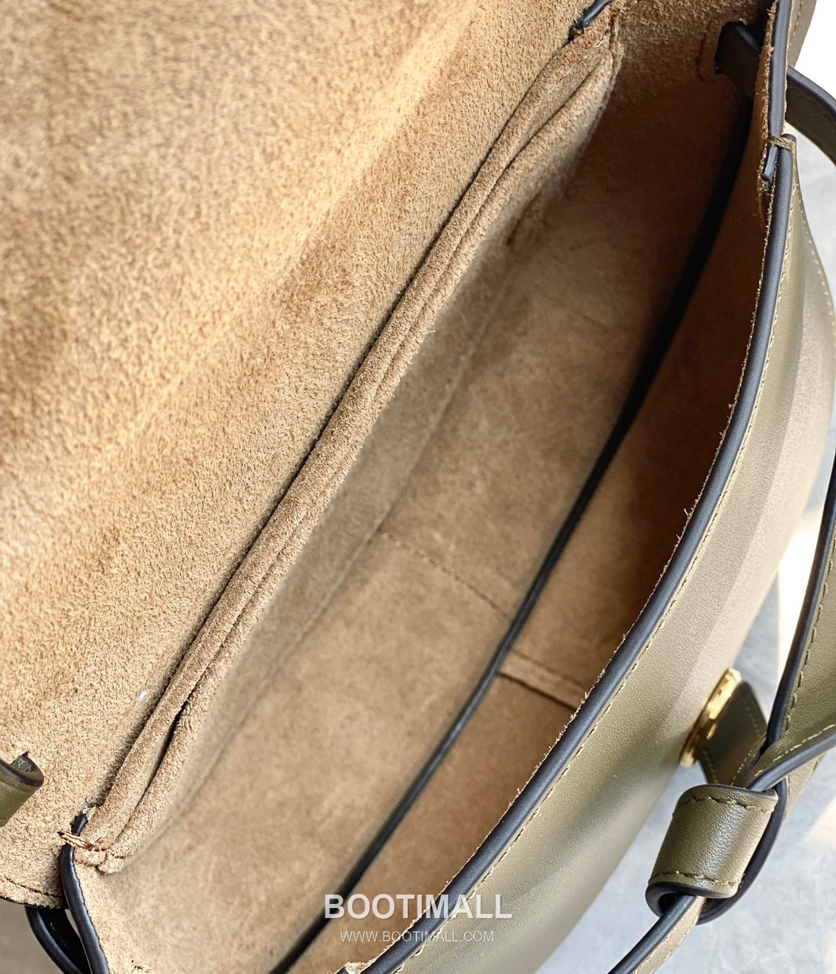 Loewe Mini Gate Dual Calfskin Leather Embroidered Strap Shoulder Bag 10121 로에베 미니 게이트 듀얼 카프스킨 자수 스트랩 숄더 크로스백 21cm 10