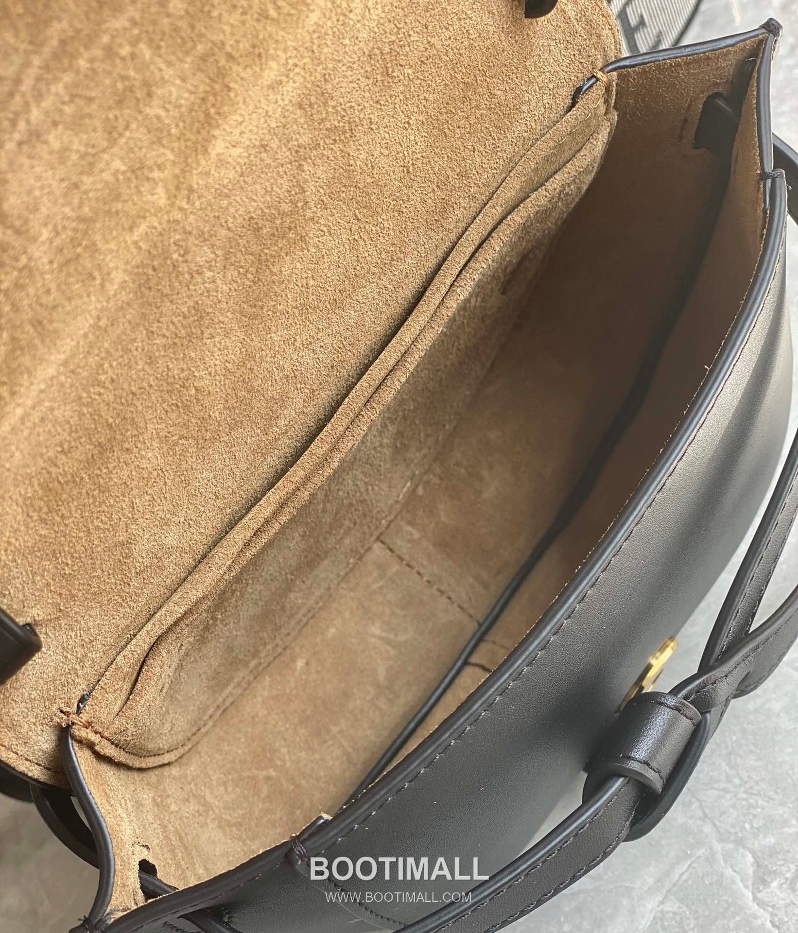 Loewe Mini Gate Dual Calfskin Leather Embroidered Strap Shoulder Bag 10121 로에베 미니 게이트 듀얼 카프스킨 자수 스트랩 숄더 크로스백 21cm 9