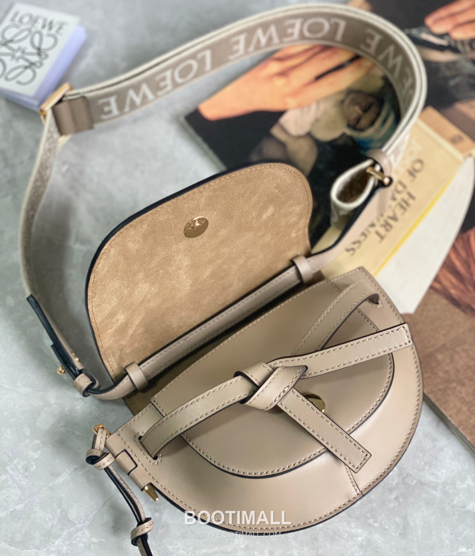 Loewe Mini Gate Dual Calfskin Leather Embroidered Strap Shoulder Bag 10121 로에베 미니 게이트 듀얼 카프스킨 자수 스트랩 숄더 크로스백 21cm 10