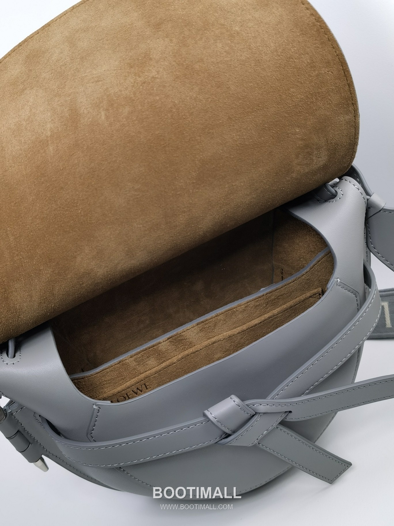 Loewe Gate Dual Calfskin Leather Embroidered Strap Shoulder Bag 10183 로에베 게이트 듀얼 카프스킨 자수 스트랩 숄더 크로스백 25cm 9