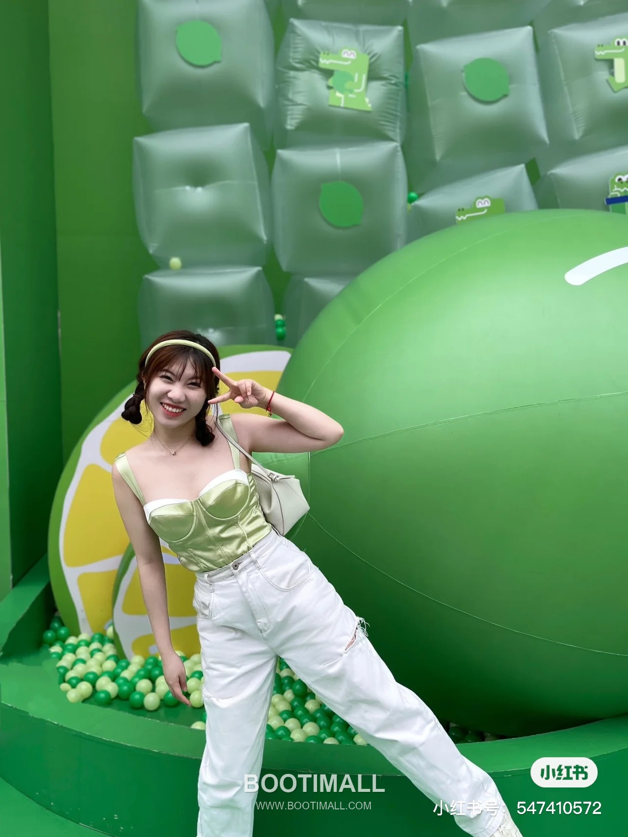 Loewe Hammock Calfskin Leather Hobo Shoulder Bag 263317 로에베 해먹 카프스킨 레더 호보 숄더 크로스백 28cm 6