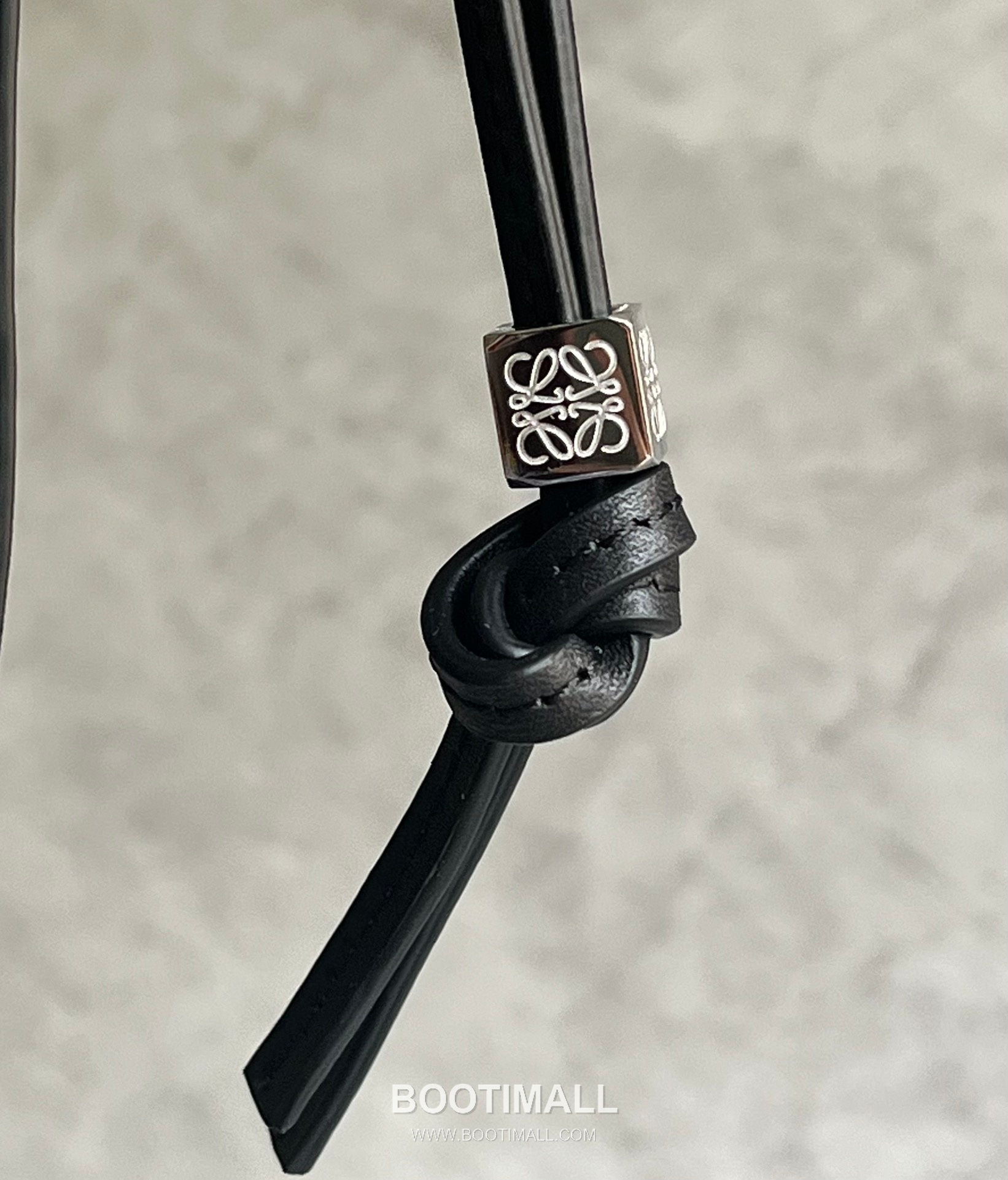 Loewe Hammock Calfskin Leather Hobo Shoulder Bag 263317 로에베 해먹 카프스킨 레더 호보 숄더 크로스백 28cm 8