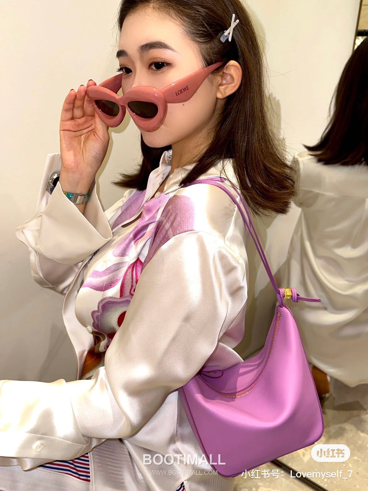 Loewe Hammock Calfskin Leather Hobo Shoulder Bag 263317 로에베 해먹 카프스킨 레더 호보 숄더 크로스백 28cm 7