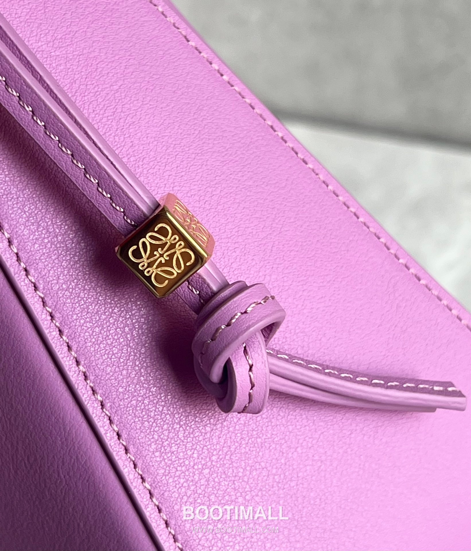 Loewe Hammock Calfskin Leather Hobo Shoulder Bag 263317 로에베 해먹 카프스킨 레더 호보 숄더 크로스백 28cm 14