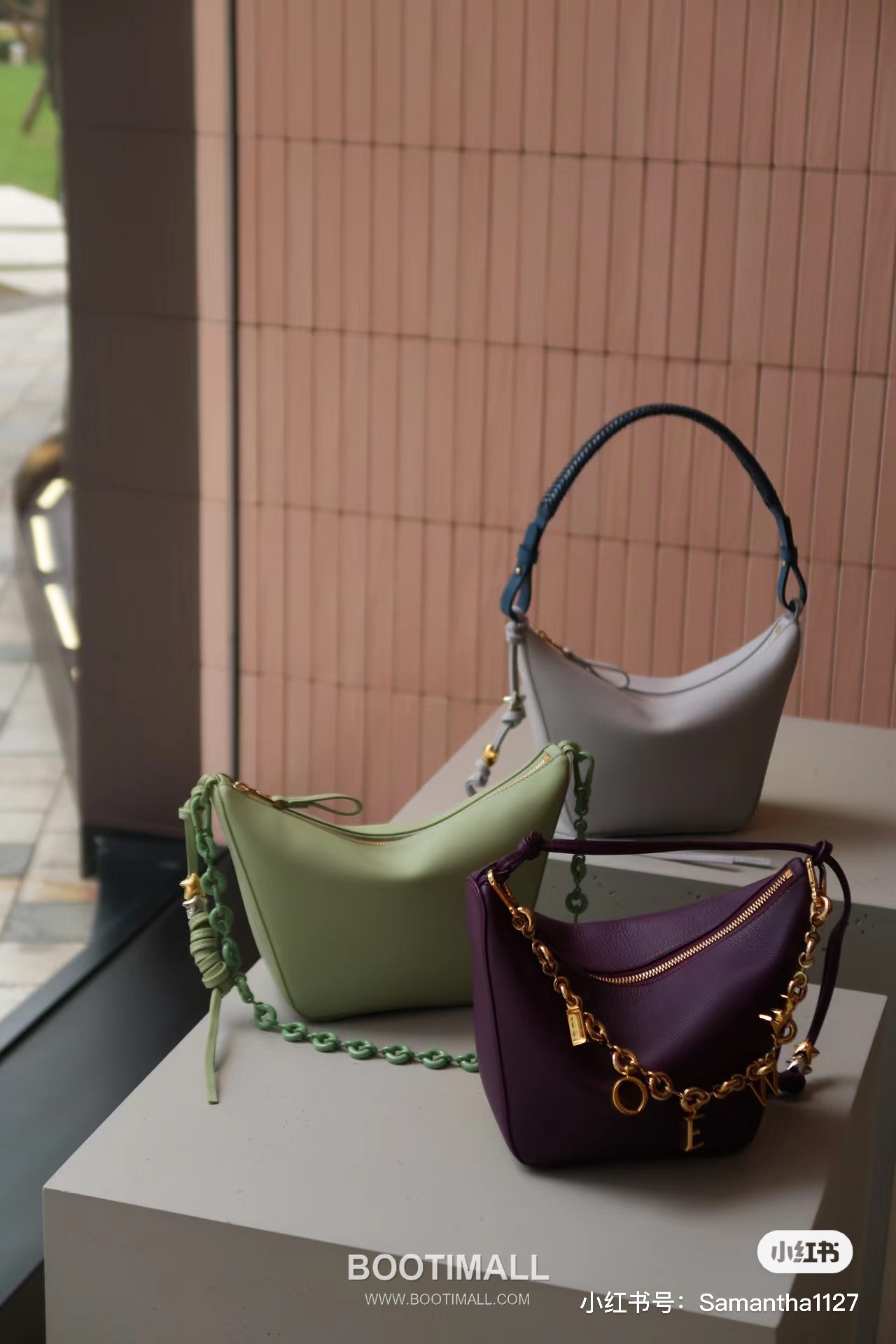 Loewe Hammock Calfskin Leather Hobo Shoulder Bag 263317 로에베 해먹 카프스킨 레더 호보 숄더 크로스백 28cm 2