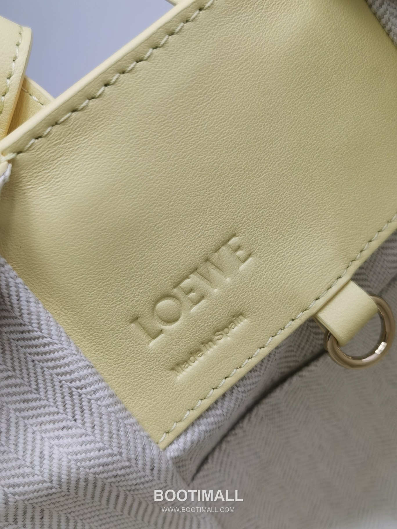 Loewe Hammock Compact Grained Calfskin Leather Shoulder Bag 8047 로에베 해먹 컴팩트 그레인 카프스킨 숄더 크로스백 20cm 9