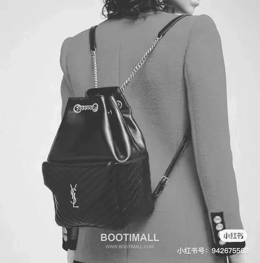 Saint Laurent Monogram Flap Pocket Lambskin Backpack 672609 생로랑 모노그램 램스킨 플랩 백팩 29cm 13