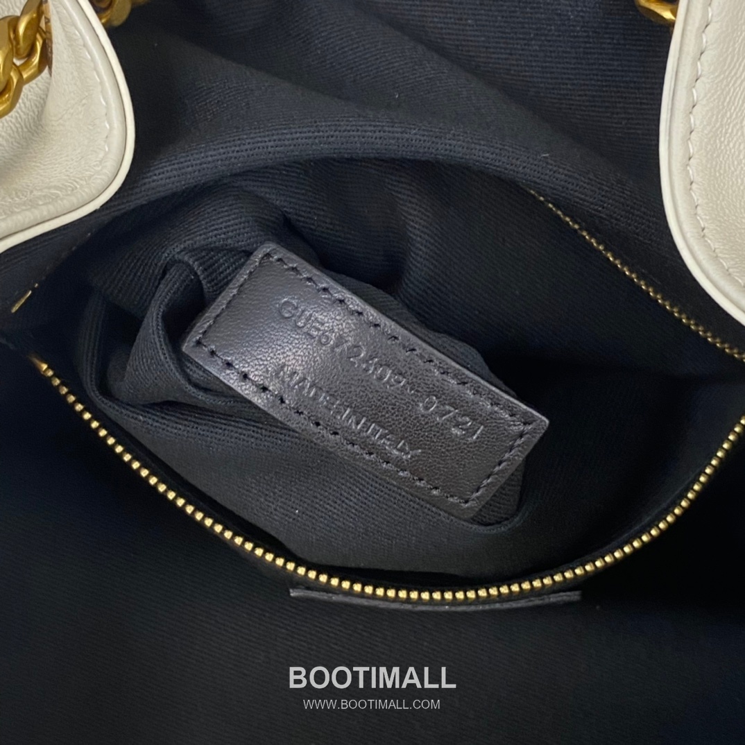 Saint Laurent Monogram Flap Pocket Lambskin Backpack 672609 생로랑 모노그램 램스킨 플랩 백팩 29cm 15