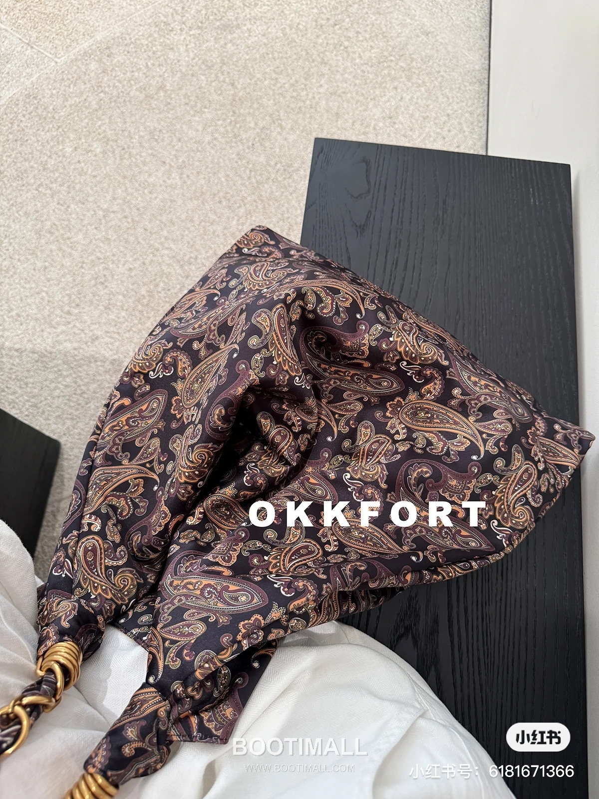 Saint Laurent Le Cassandre Paisley Print Satin Tote Bag 834750 생로랑 르 카산드르 페이즐리 프린트 새틴 토트백 47cm 6