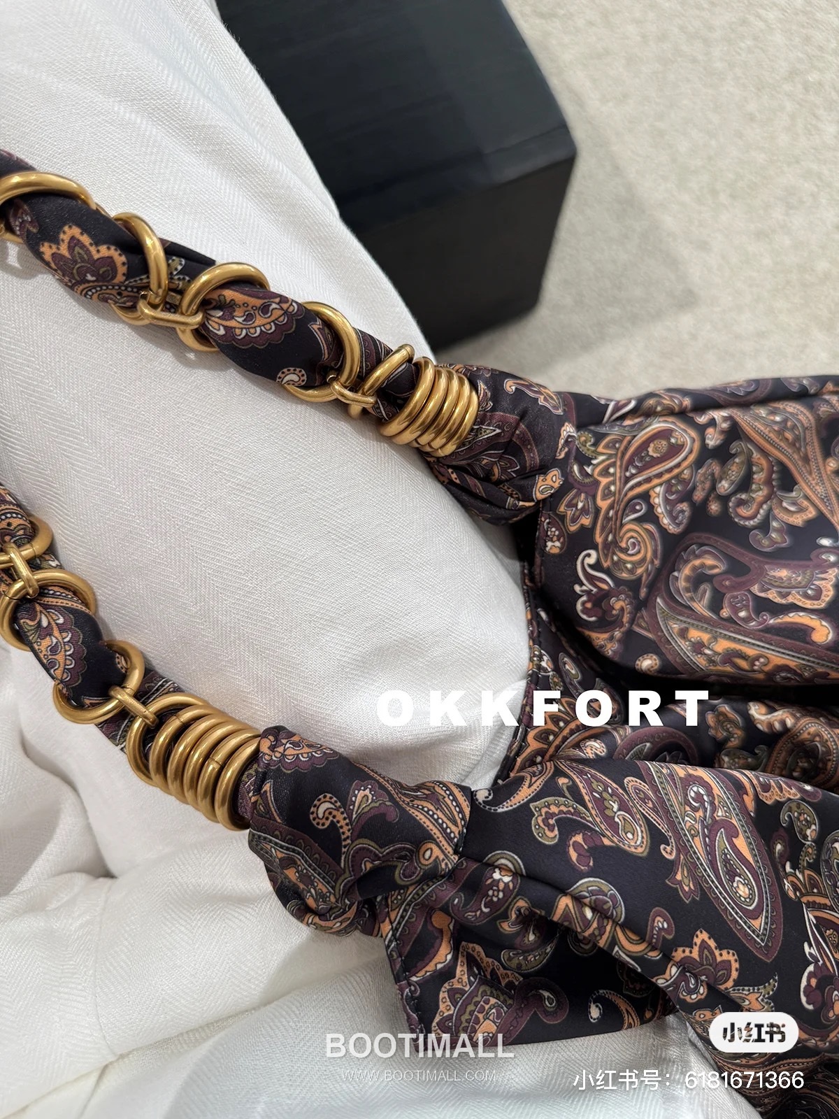 Saint Laurent Le Cassandre Paisley Print Satin Tote Bag 834750 생로랑 르 카산드르 페이즐리 프린트 새틴 토트백 47cm 8