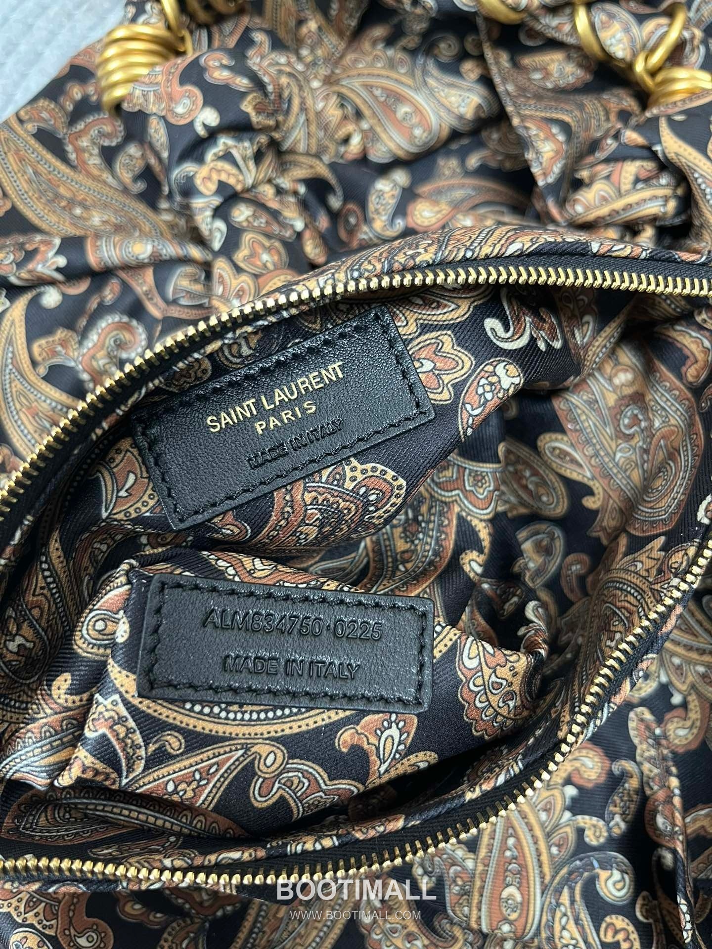 Saint Laurent Le Cassandre Paisley Print Satin Tote Bag 834750 생로랑 르 카산드르 페이즐리 프린트 새틴 토트백 47cm 18