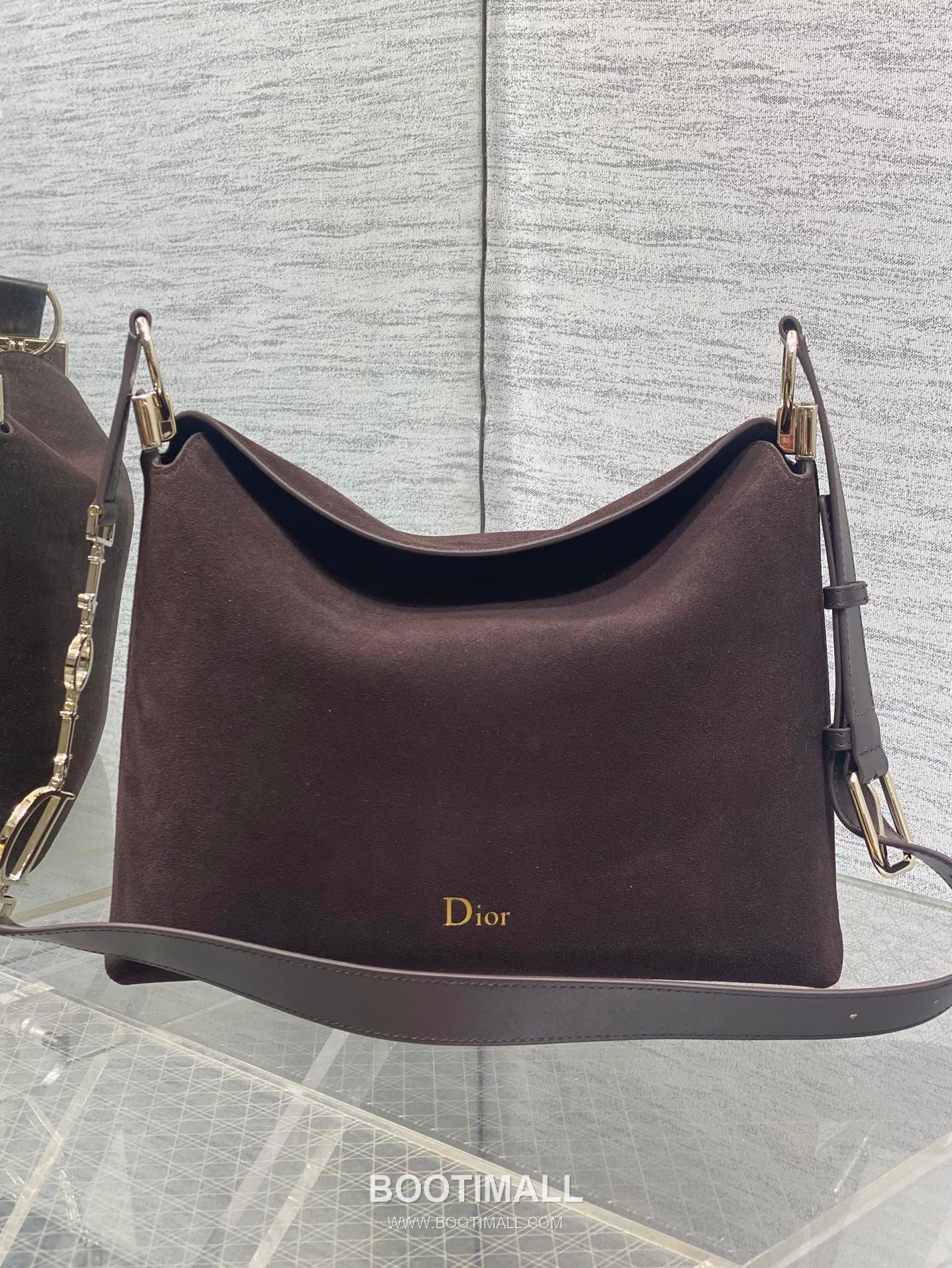 Dior Christian Dior Suede Leather Hobo Shoulder Bag 디올 크리스찬 디올 스웨이드 레더 호보 숄더 크로스백 28cm 1
