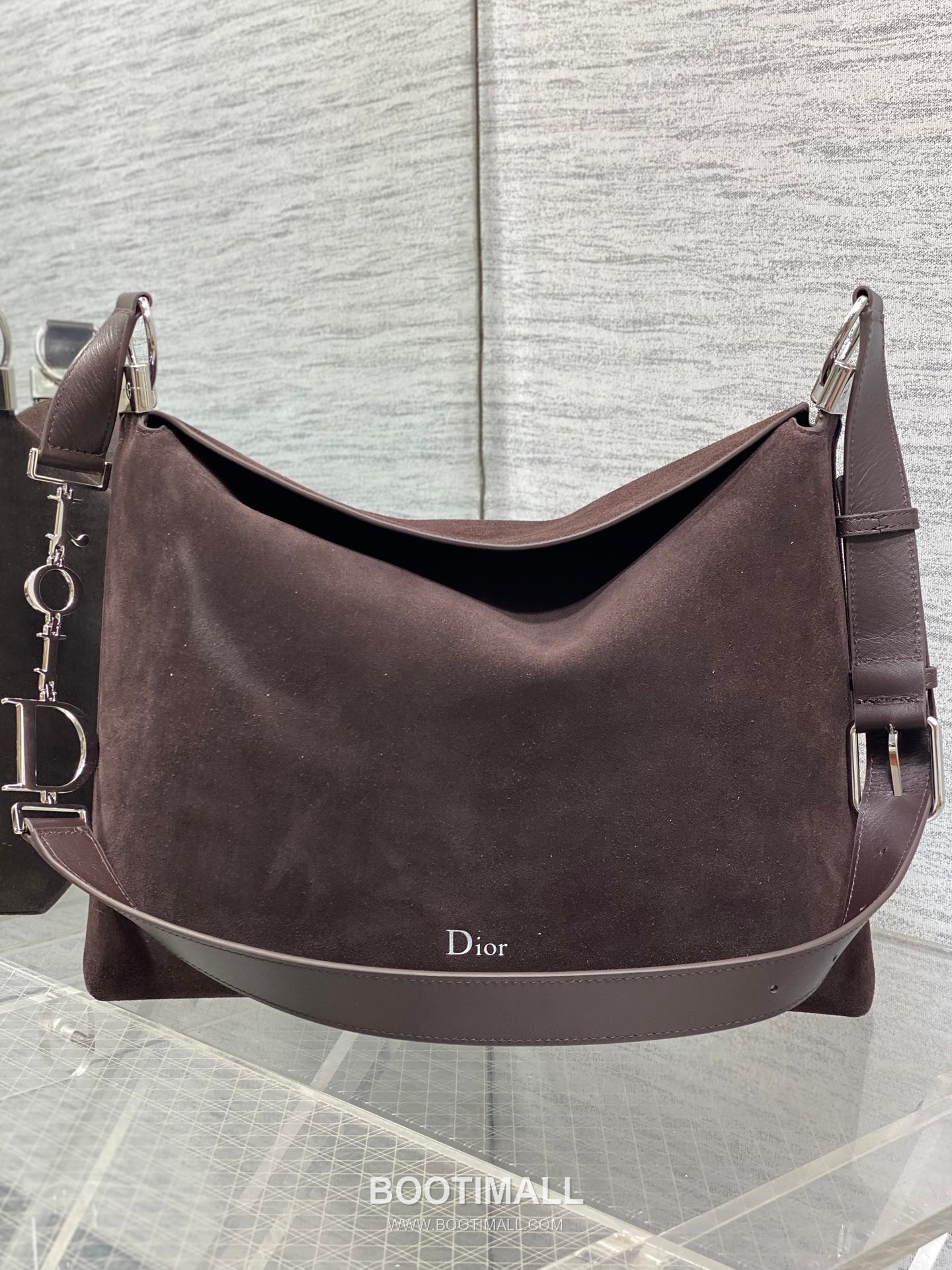 Dior Christian Dior Suede Leather Hobo Shoulder Bag 디올 크리스찬 디올 스웨이드 레더 호보 숄더 크로스백 33cm 1