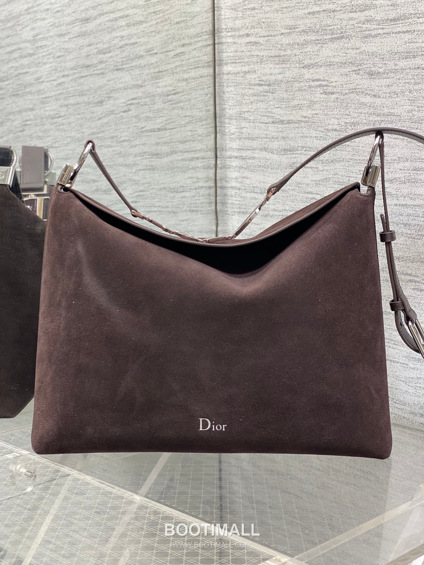 Dior Christian Dior Suede Leather Hobo Shoulder Bag 디올 크리스찬 디올 스웨이드 레더 호보 숄더 크로스백 33cm 2