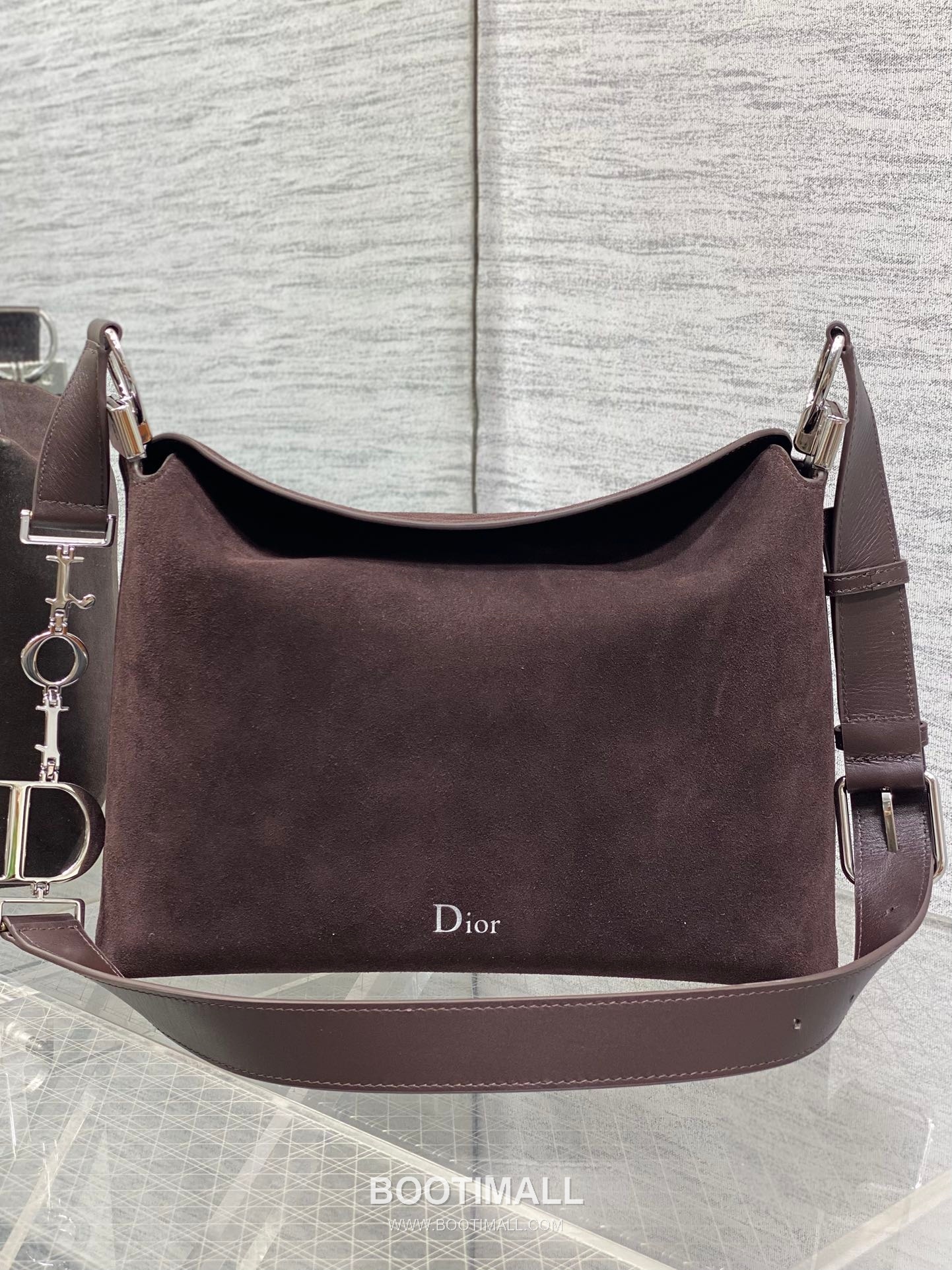 Dior Christian Dior Suede Leather Hobo Shoulder Bag 디올 크리스찬 디올 스웨이드 레더 호보 숄더 크로스백 28cm 1