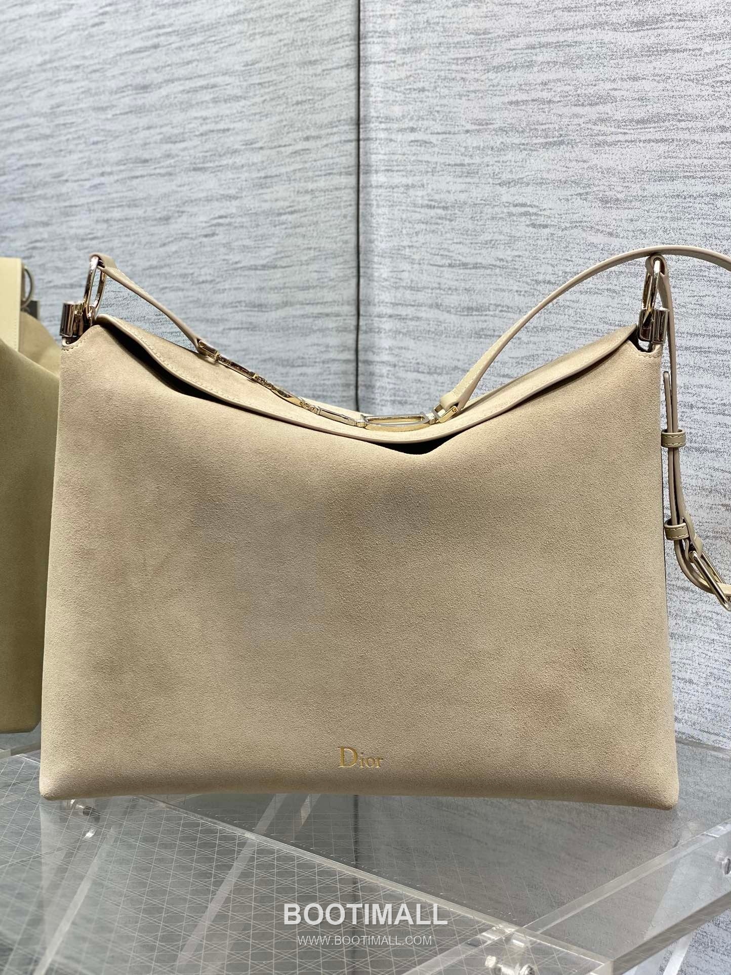 Dior Christian Dior Suede Leather Hobo Shoulder Bag 디올 크리스찬 디올 스웨이드 레더 호보 숄더 크로스백 39cm 2
