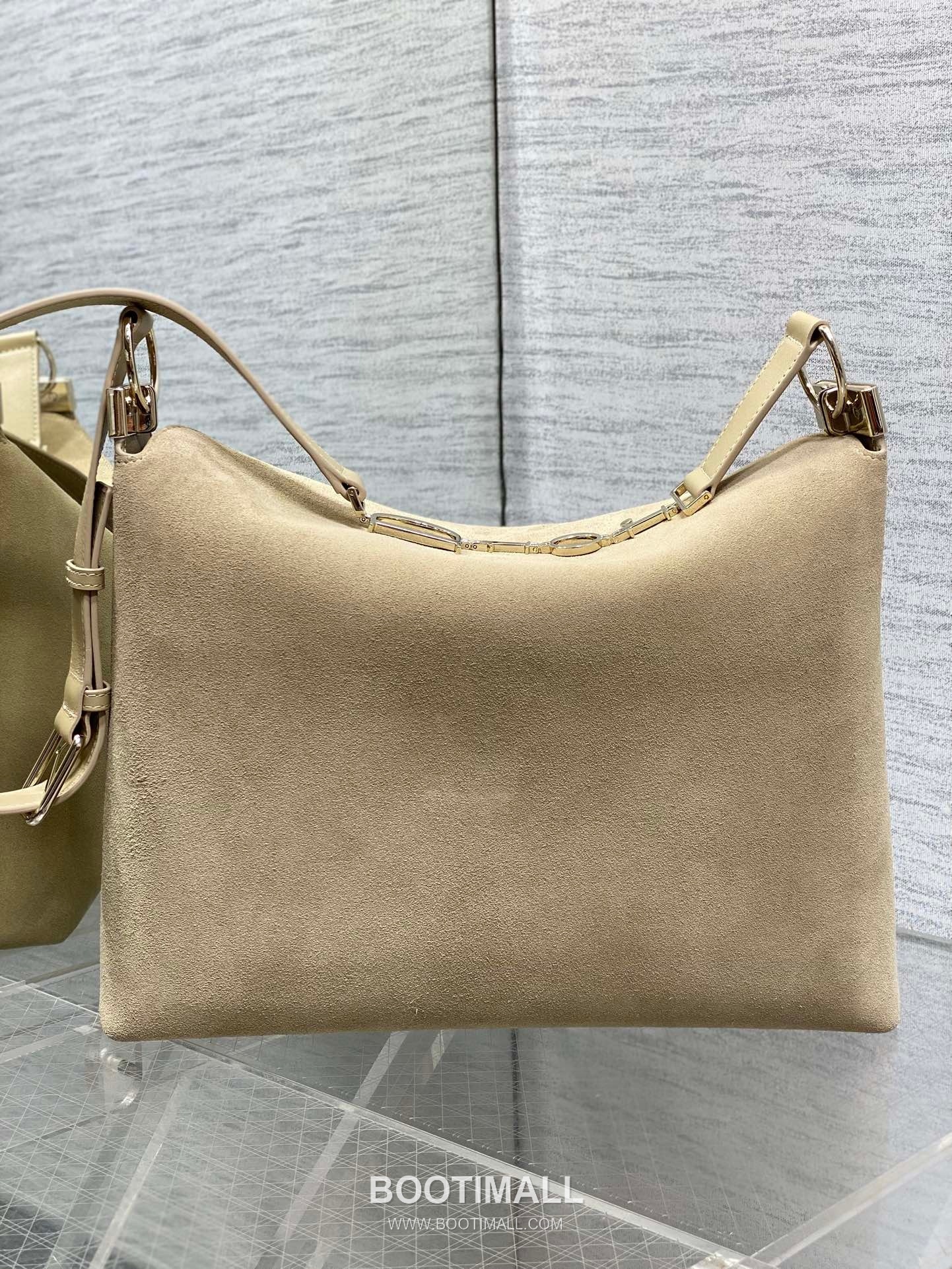 Dior Christian Dior Suede Leather Hobo Shoulder Bag 디올 크리스찬 디올 스웨이드 레더 호보 숄더 크로스백 33cm 5