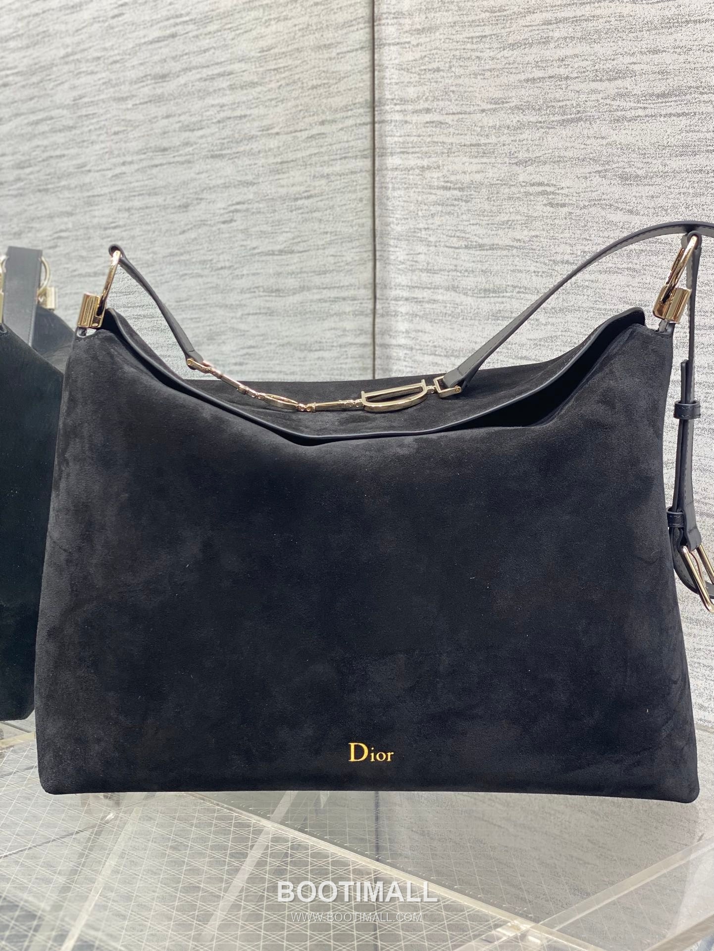 Dior Christian Dior Suede Leather Hobo Shoulder Bag 디올 크리스찬 디올 스웨이드 레더 호보 숄더 크로스백 39cm 2