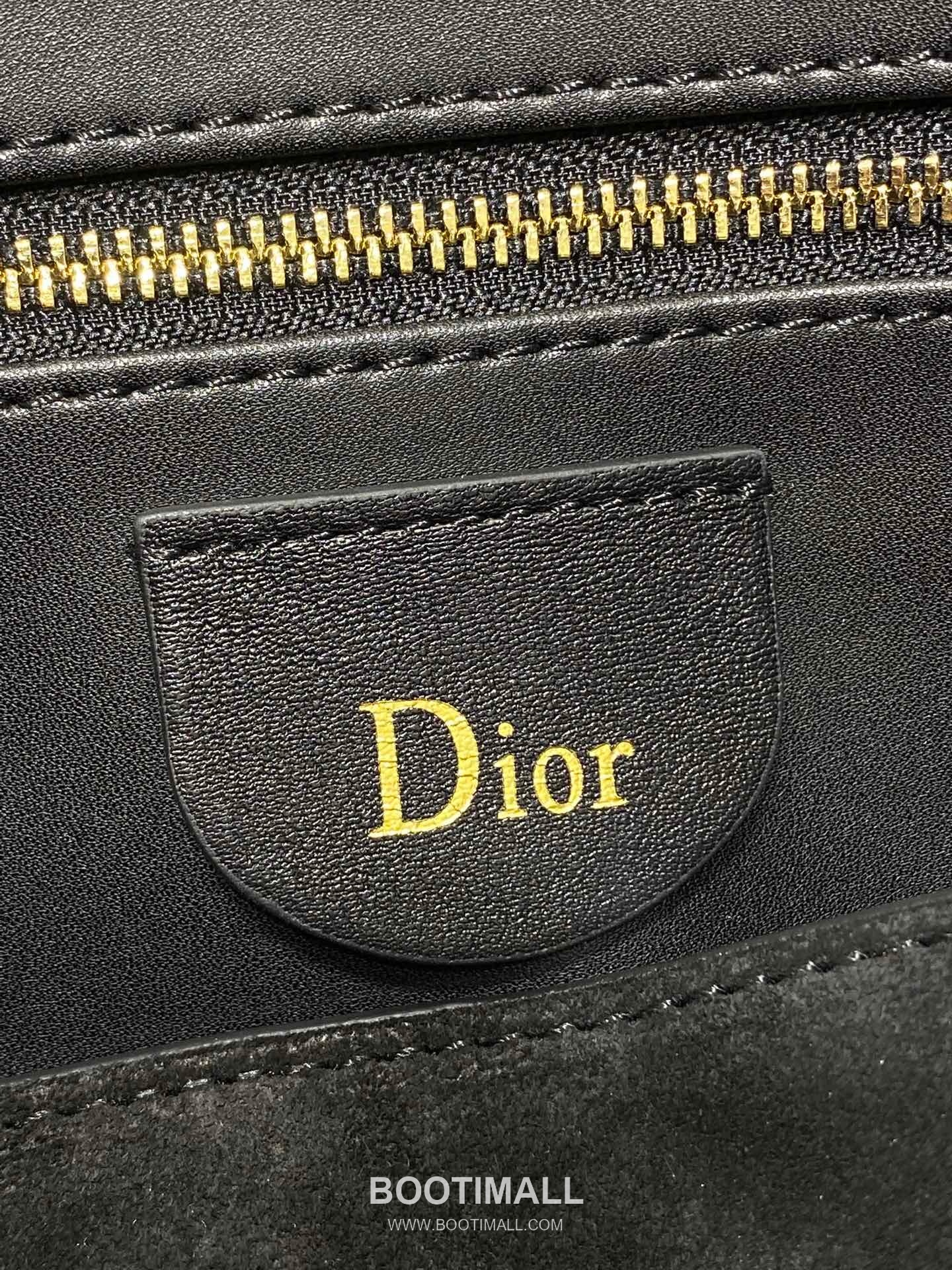 Dior Christian Dior Suede Leather Hobo Shoulder Bag 디올 크리스찬 디올 스웨이드 레더 호보 숄더 크로스백 39cm 9
