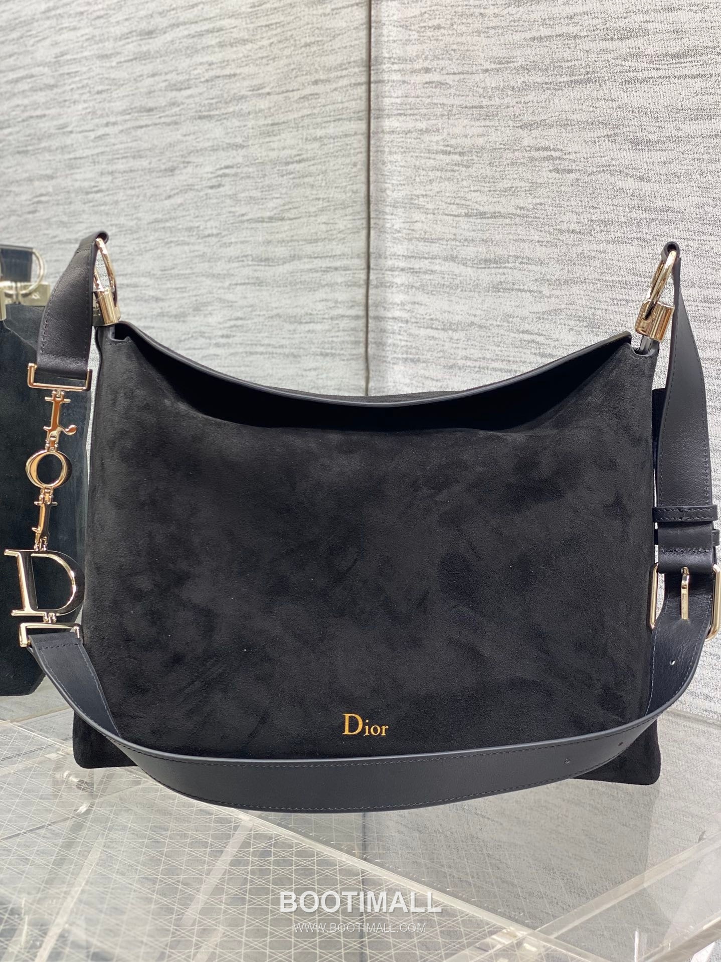 Dior Christian Dior Suede Leather Hobo Shoulder Bag 디올 크리스찬 디올 스웨이드 레더 호보 숄더 크로스백 33cm 1