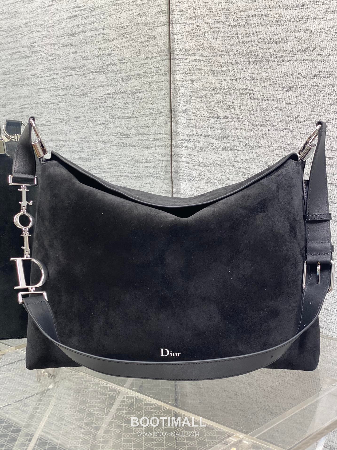 Dior Christian Dior Suede Leather Hobo Shoulder Bag 디올 크리스찬 디올 스웨이드 레더 호보 숄더 크로스백 39cm 1