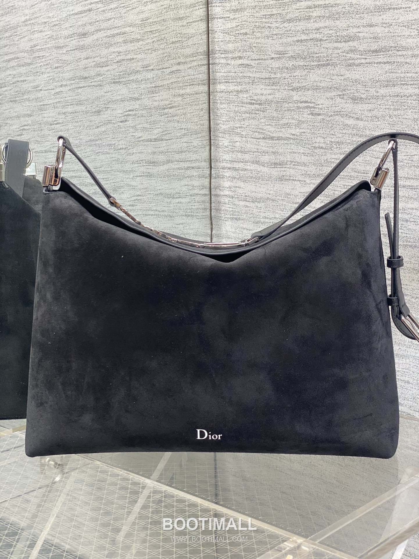 Dior Christian Dior Suede Leather Hobo Shoulder Bag 디올 크리스찬 디올 스웨이드 레더 호보 숄더 크로스백 39cm 2