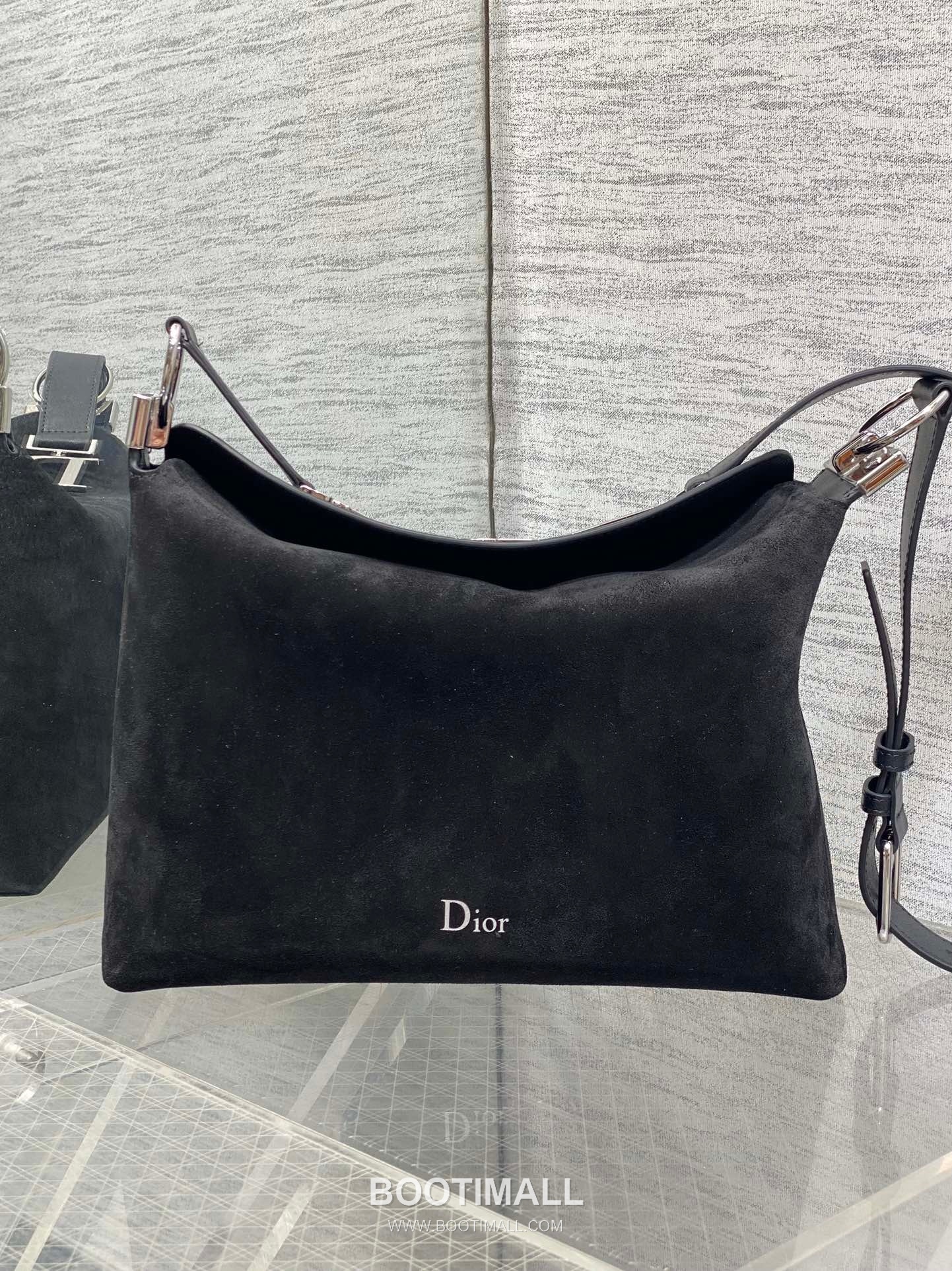 Dior Christian Dior Suede Leather Hobo Shoulder Bag 디올 크리스찬 디올 스웨이드 레더 호보 숄더 크로스백 28cm 2
