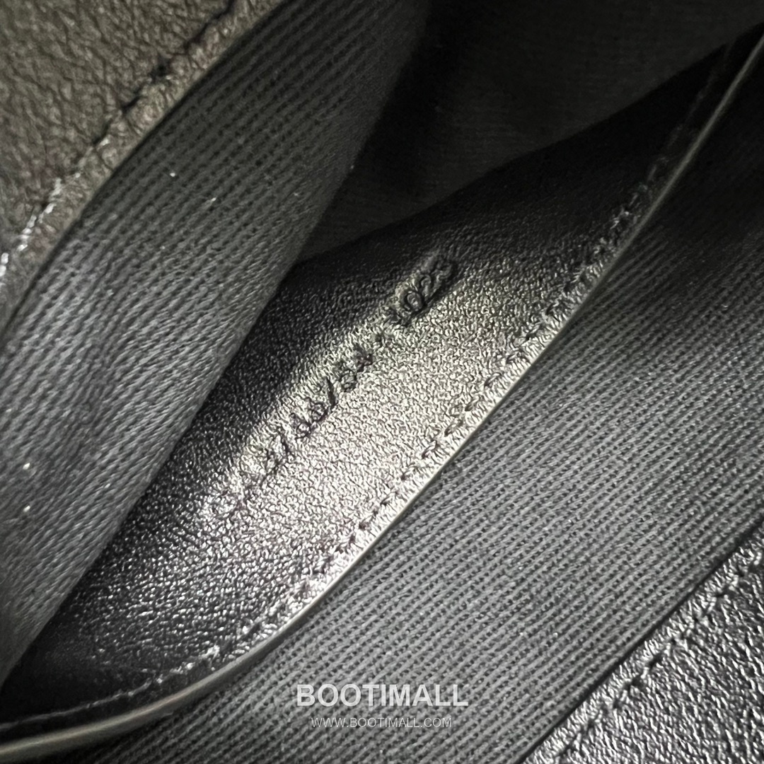 YSL JAMIE
，！！ ！！
：20127CM
：766754💰650 15