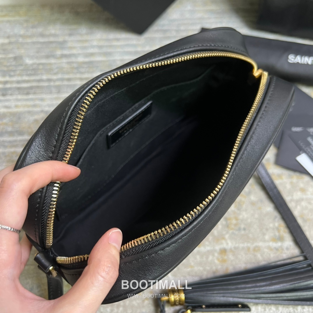 Saint Laurent Lou Calfskin Leather Camera Bag 574494 생로랑 루 카프스킨 레더 카메라 크로스백 23cm 16