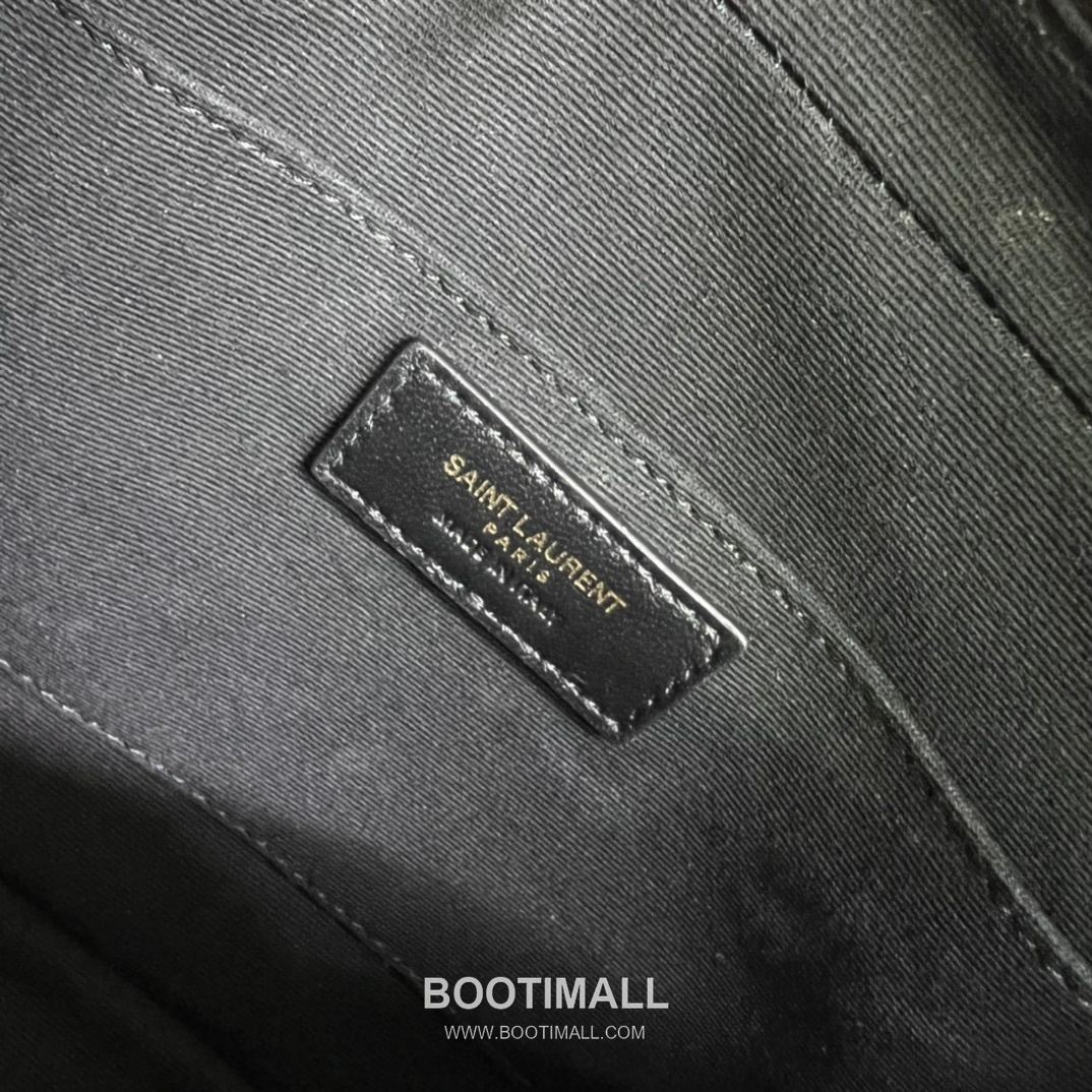 Saint Laurent Lou Calfskin Leather Camera Bag 574494 생로랑 루 카프스킨 레더 카메라 크로스백 23cm 17