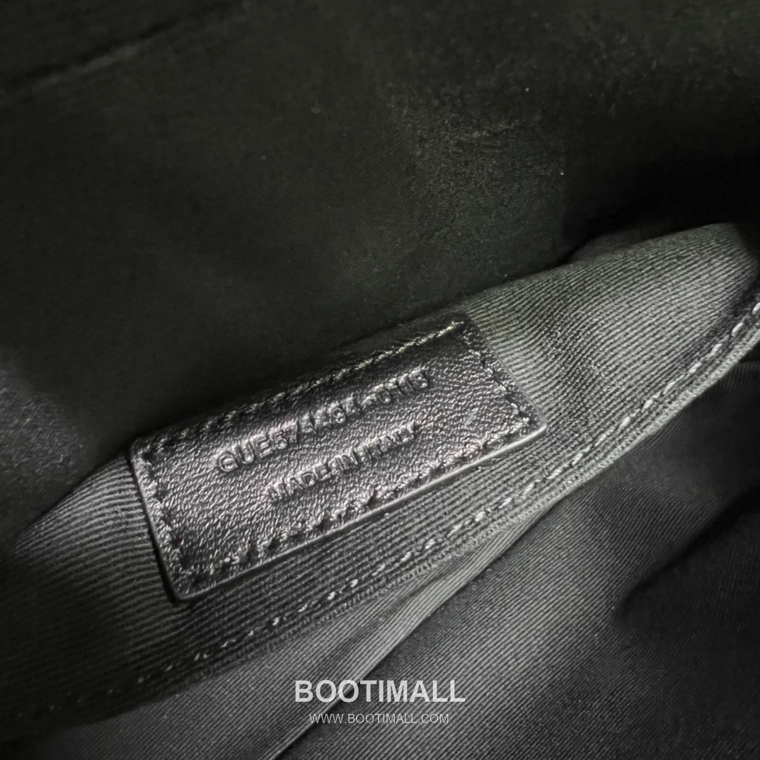 Saint Laurent Lou Calfskin Leather Camera Bag 574494 생로랑 루 카프스킨 레더 카메라 크로스백 23cm 18