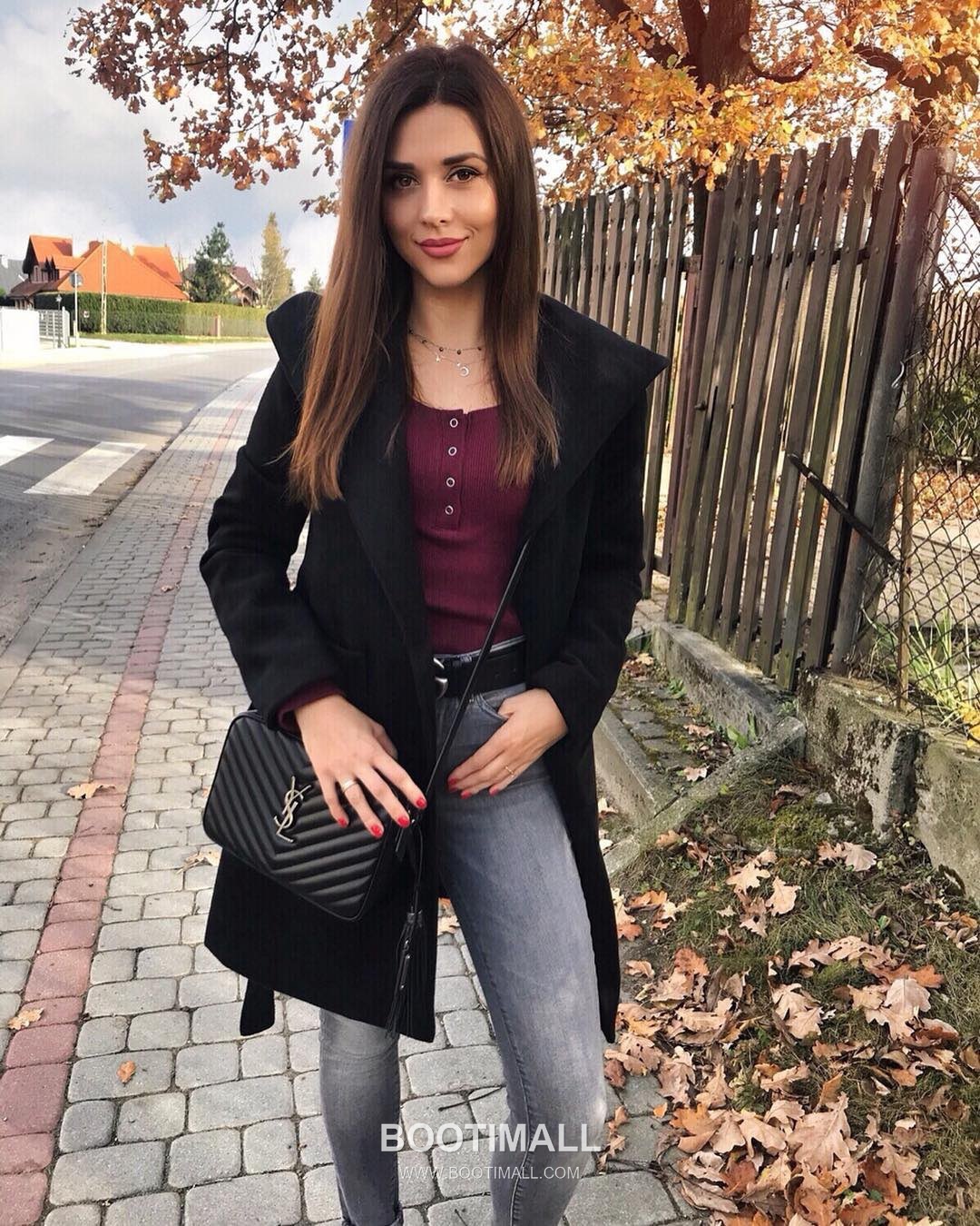 Saint Laurent Lou Calfskin Leather Camera Bag 574494 생로랑 루 카프스킨 레더 카메라 크로스백 23cm 7