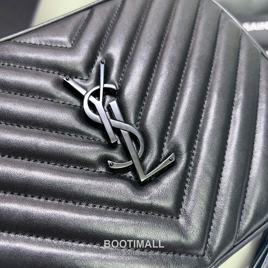 Saint Laurent Lou Calfskin Leather Camera Bag 574494 생로랑 루 카프스킨 레더 카메라 크로스백 23cm 14