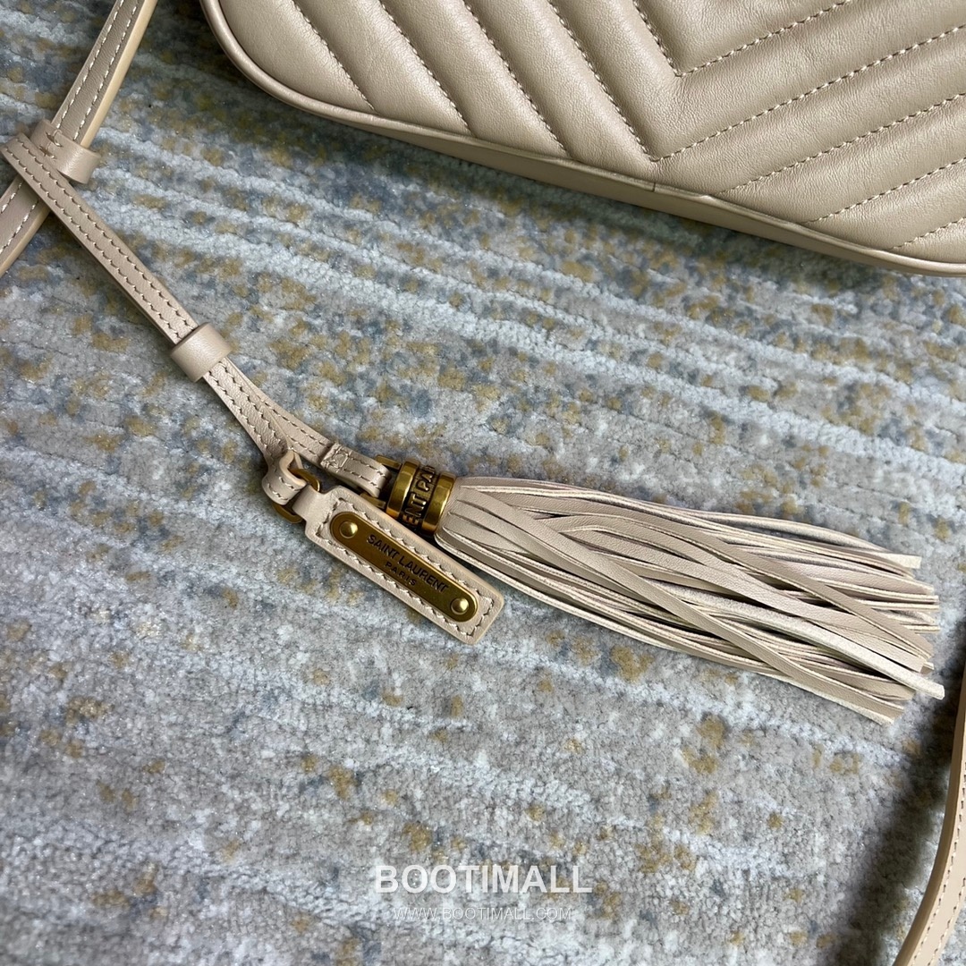 Saint Laurent Lou Calfskin Leather Camera Bag 574494 생로랑 루 카프스킨 레더 카메라 크로스백 23cm 6