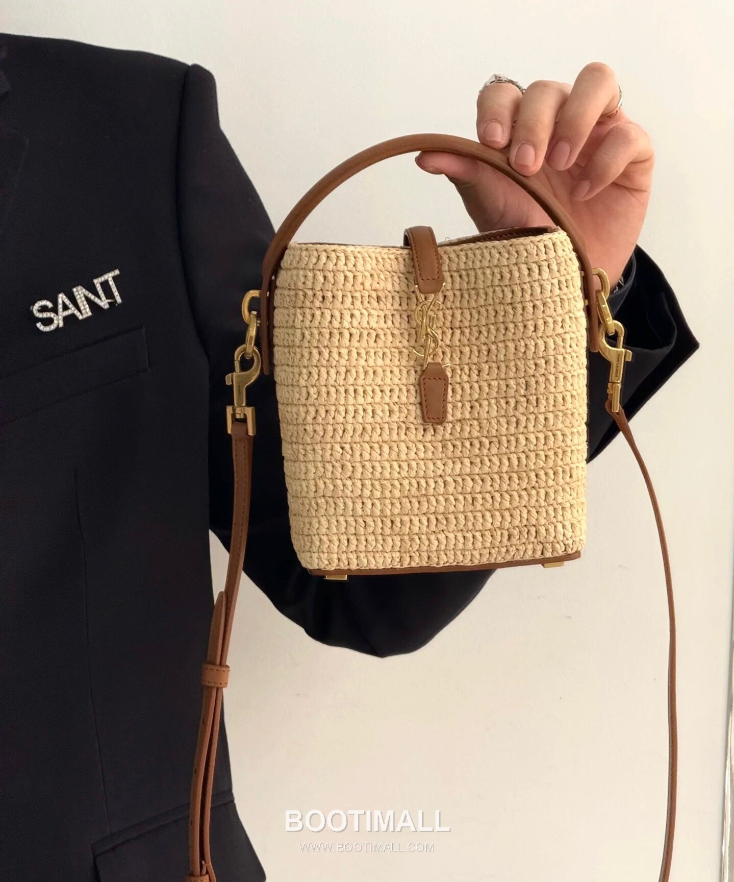 Saint Laurent Le 37 Raffia Straw Leather Mini Bucket Bag 765870 생로랑 르 37 라피아 스트로 레더 미니 버킷백 15cm 3