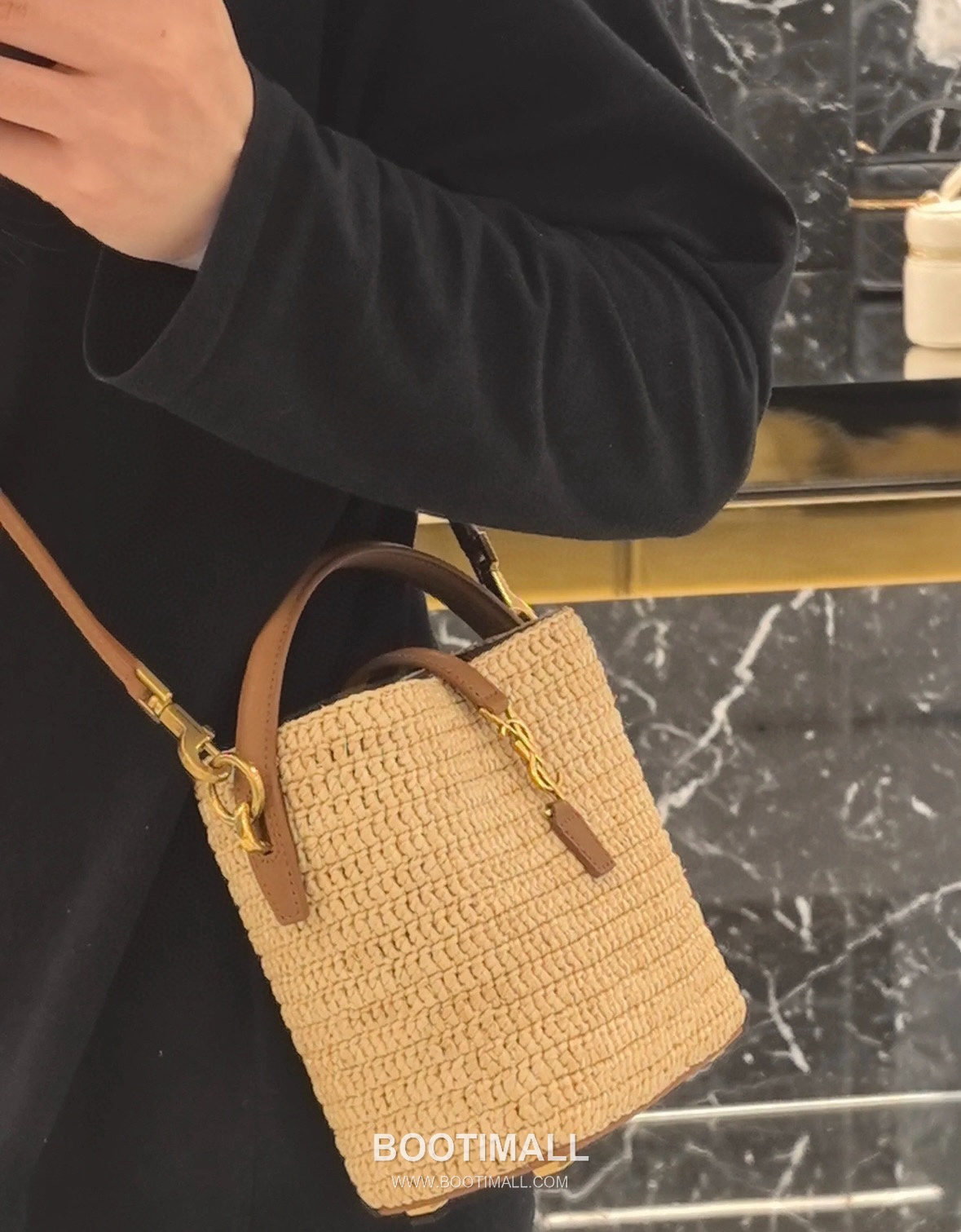 Saint Laurent Le 37 Raffia Straw Leather Mini Bucket Bag 765870 생로랑 르 37 라피아 스트로 레더 미니 버킷백 15cm 8