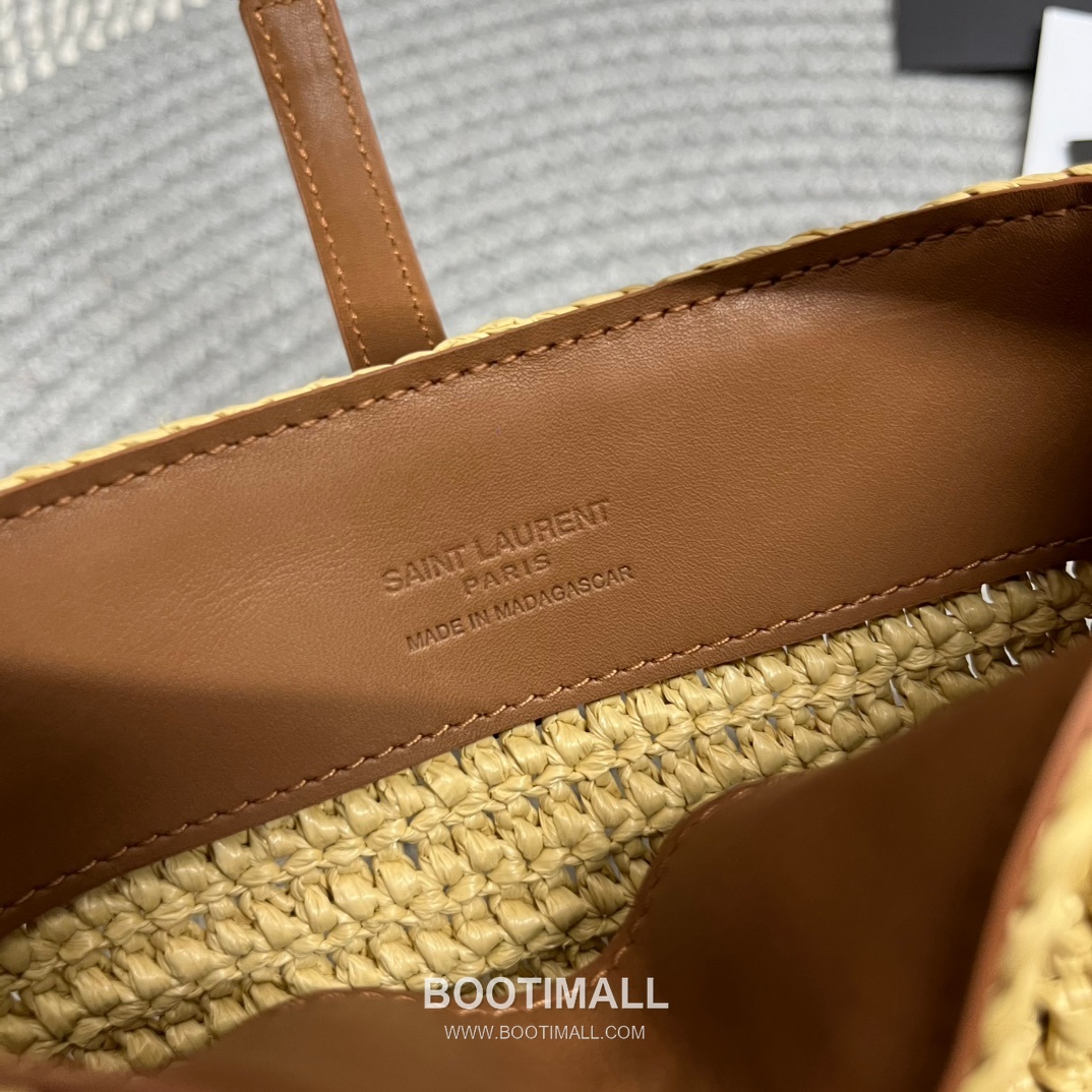 Saint Laurent Le 37 Raffia Straw Leather Mini Bucket Bag 765870 생로랑 르 37 라피아 스트로 레더 미니 버킷백 15cm 17