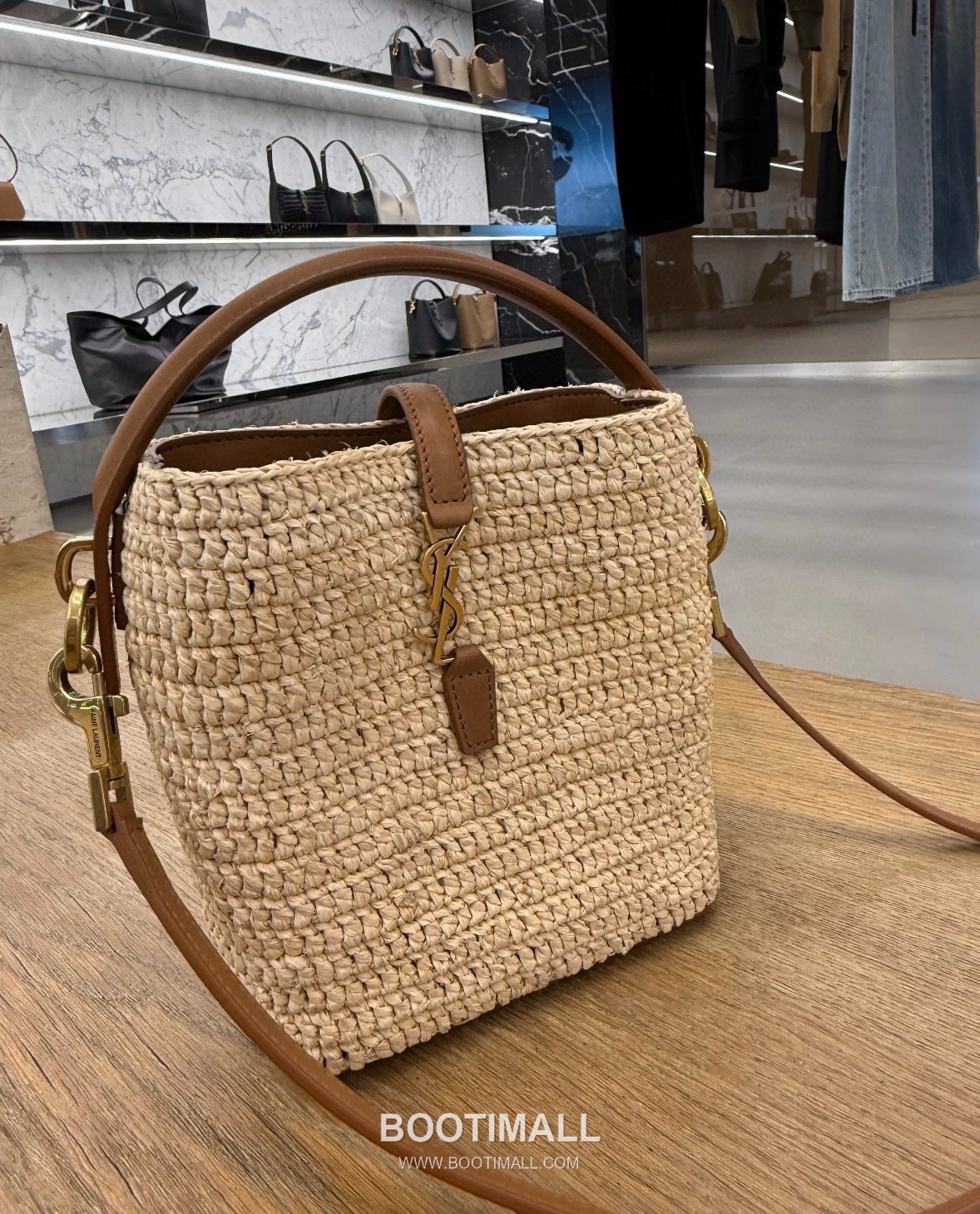 Saint Laurent Le 37 Raffia Straw Leather Mini Bucket Bag 765870 생로랑 르 37 라피아 스트로 레더 미니 버킷백 15cm 19