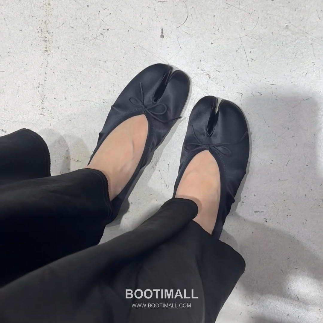 Maison Margiela MM6 Tabi Silk Leather Split Toe Ballet Flats 메종 마르지엘라 MM6 타비 실크 레더 스플릿토 발레 플랫 슈즈 8