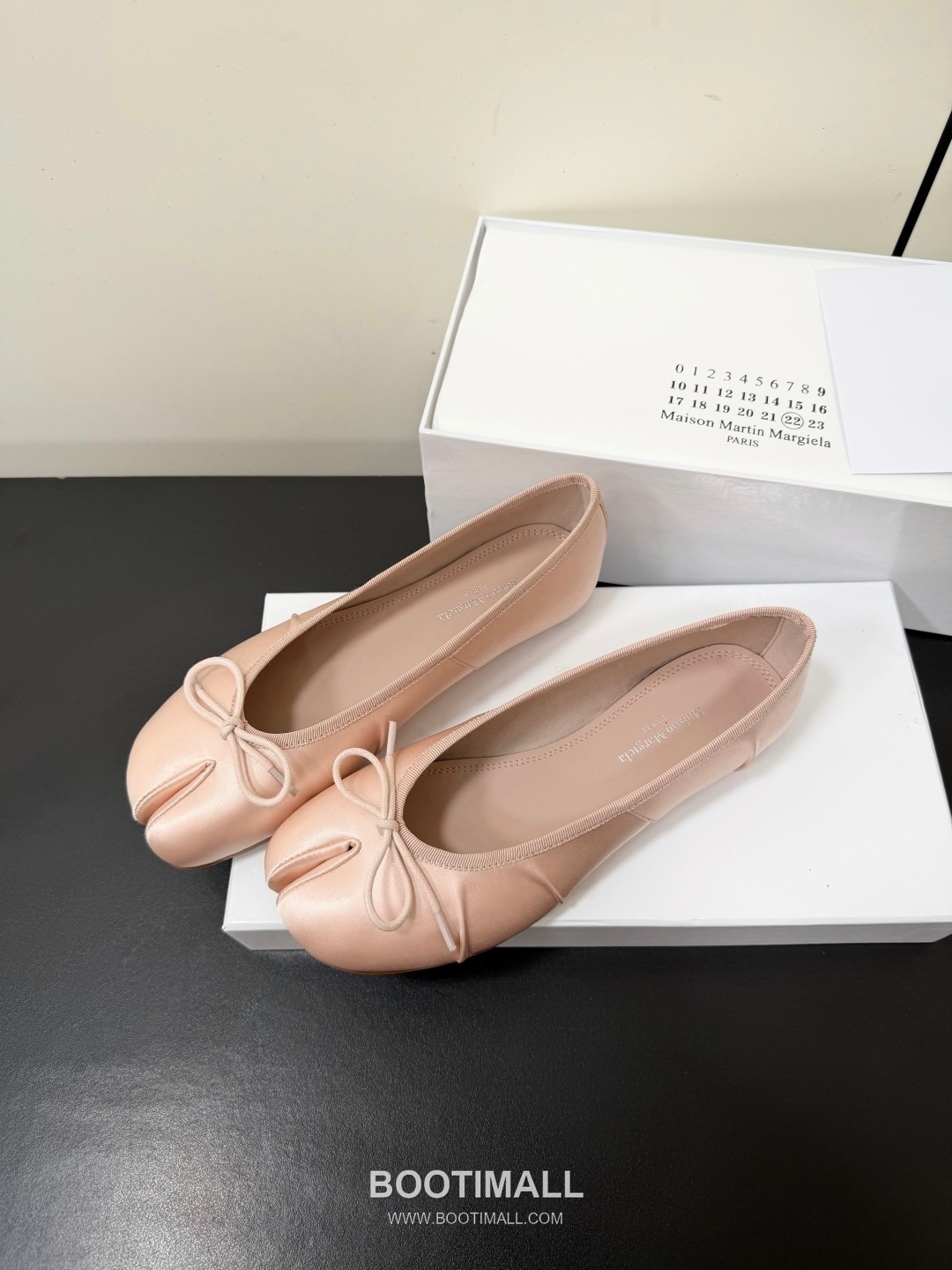 Maison Margiela MM6 Tabi Silk Leather Split Toe Ballet Flats 메종 마르지엘라 MM6 타비 실크 레더 스플릿토 발레 플랫 슈즈 12