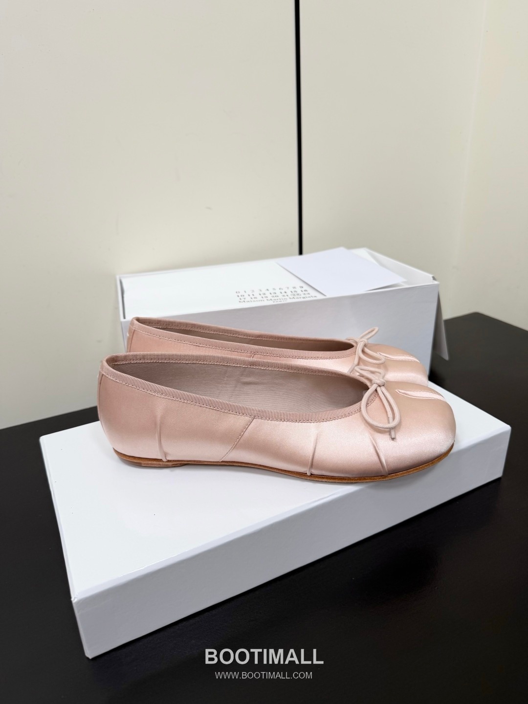 Maison Margiela MM6 Tabi Silk Leather Split Toe Ballet Flats 메종 마르지엘라 MM6 타비 실크 레더 스플릿토 발레 플랫 슈즈 13