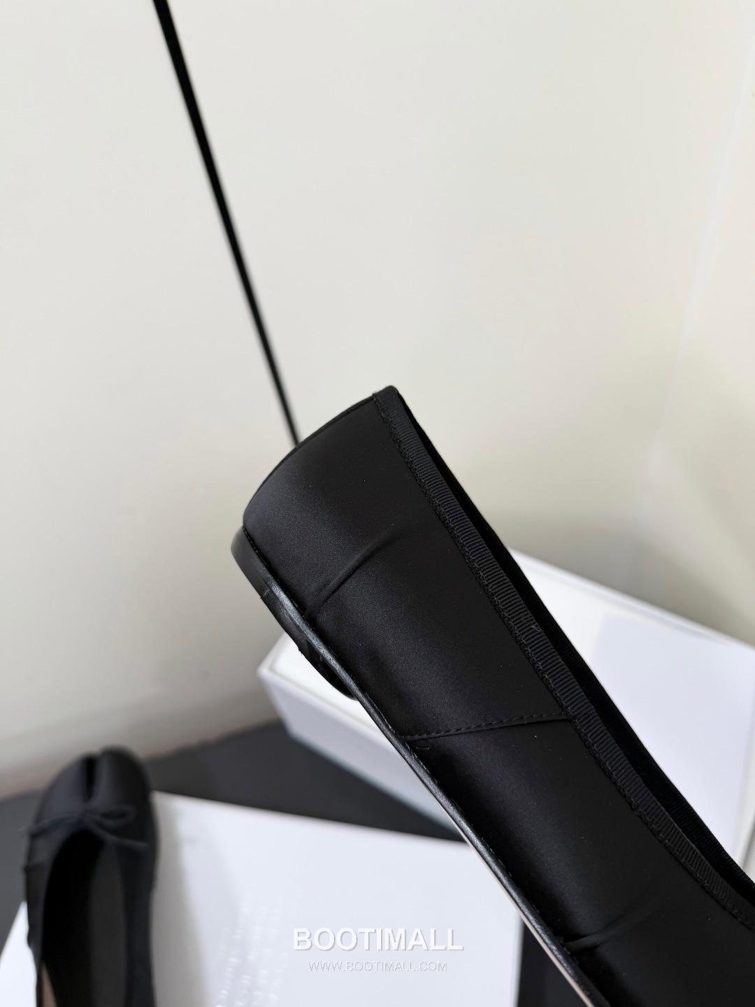 Maison Margiela MM6 Tabi Silk Leather Split Toe Ballet Flats 메종 마르지엘라 MM6 타비 실크 레더 스플릿토 발레 플랫 슈즈 8