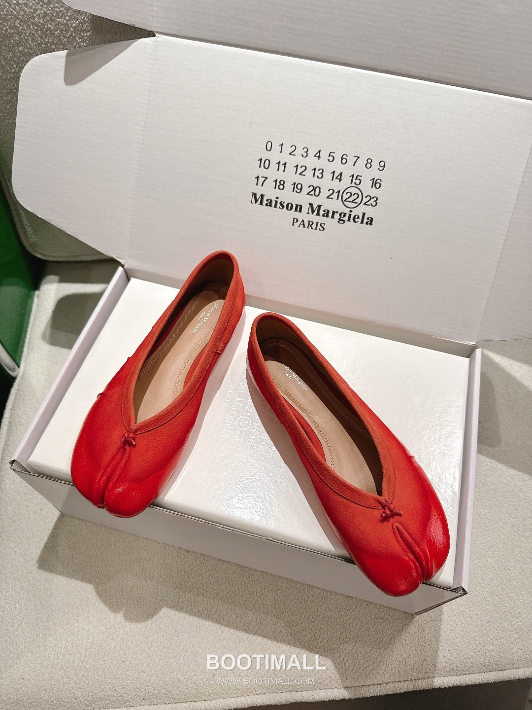 Maison Margiela Tabi Suede Leather Split Toe Ballet Flats 메종 마르지엘라 타비 스웨이드 레더 스플릿토 발레 플랫 슈즈 4